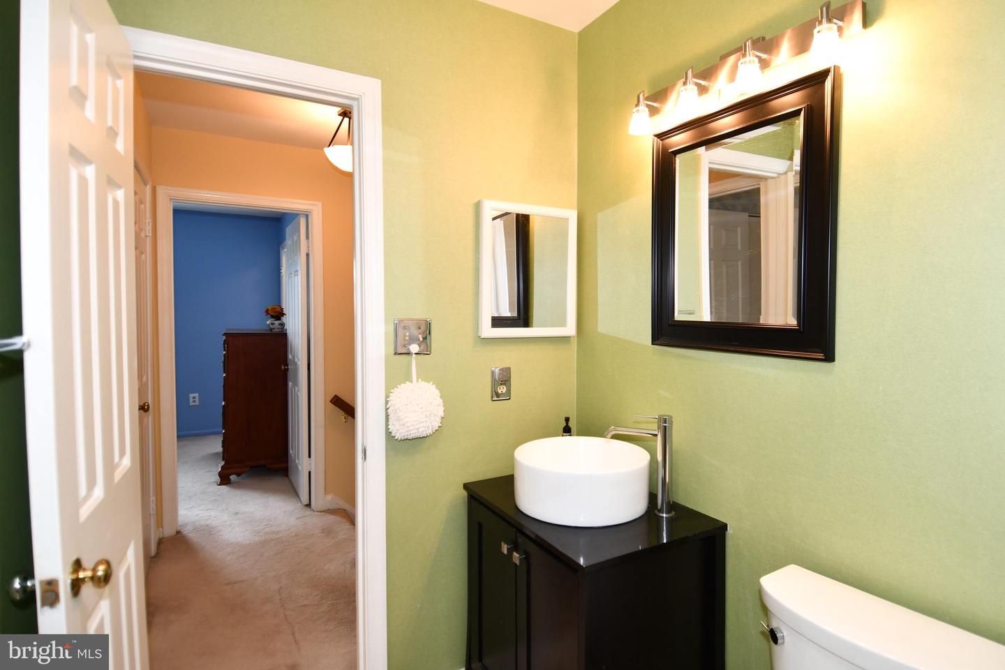 5602 EUPHRATES CT, CENTREVILLE, Virginia 20120, 4 Bedrooms Bedrooms, ,3 BathroomsBathrooms,Residential,For sale,5602 EUPHRATES CT,VAFX2224164 MLS # VAFX2224164