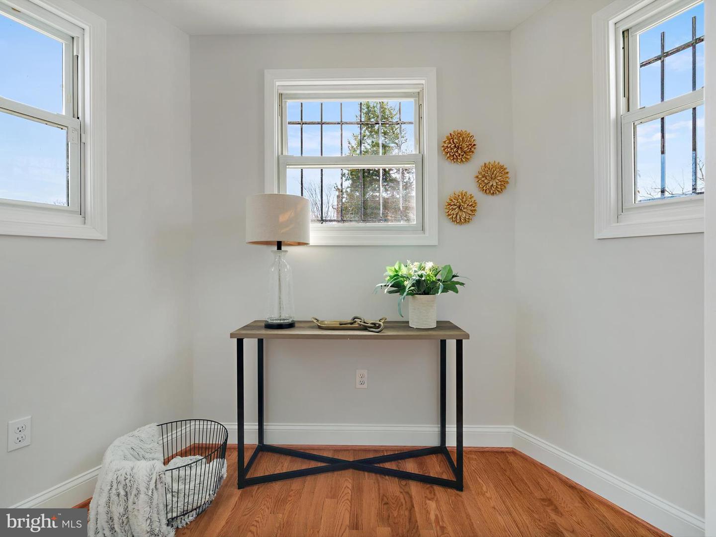 80 55TH ST SE, WASHINGTON, District Of Columbia 20019, 4 Bedrooms Bedrooms, ,2 BathroomsBathrooms,Residential,For sale,80 55TH ST SE,DCDC2189482 MLS # DCDC2189482