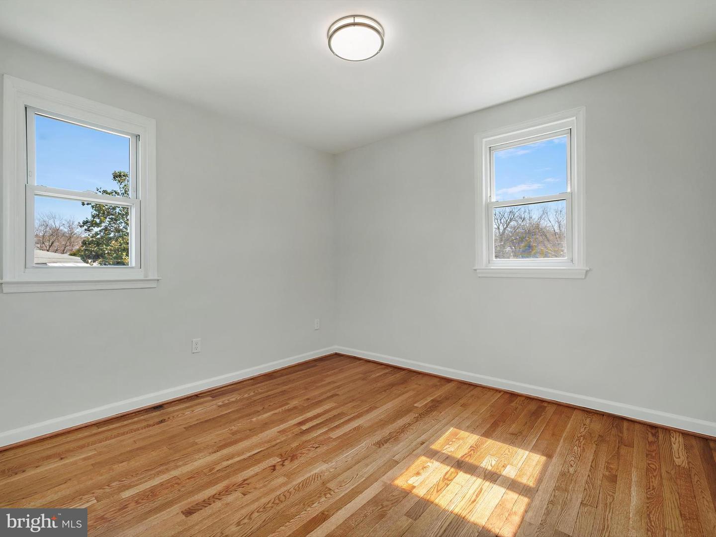 80 55TH ST SE, WASHINGTON, District Of Columbia 20019, 4 Bedrooms Bedrooms, ,2 BathroomsBathrooms,Residential,For sale,80 55TH ST SE,DCDC2189482 MLS # DCDC2189482