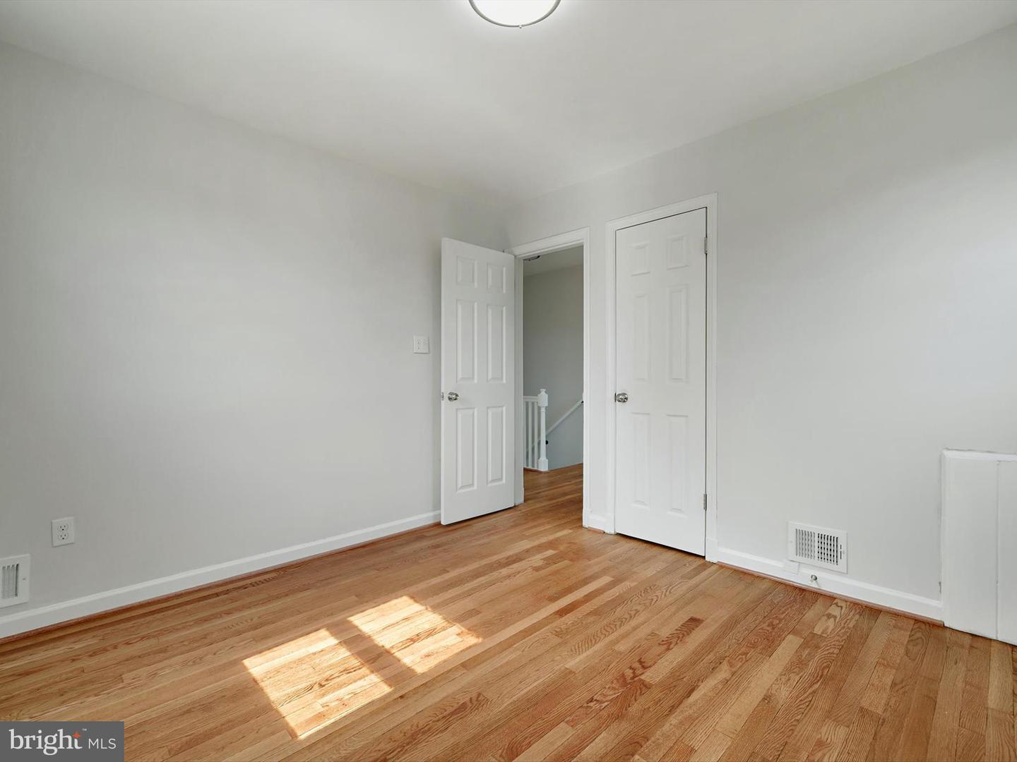 80 55TH ST SE, WASHINGTON, District Of Columbia 20019, 4 Bedrooms Bedrooms, ,2 BathroomsBathrooms,Residential,For sale,80 55TH ST SE,DCDC2189482 MLS # DCDC2189482