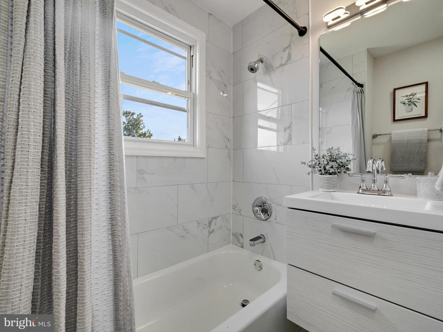 80 55TH ST SE, WASHINGTON, District Of Columbia 20019, 4 Bedrooms Bedrooms, ,2 BathroomsBathrooms,Residential,For sale,80 55TH ST SE,DCDC2189482 MLS # DCDC2189482