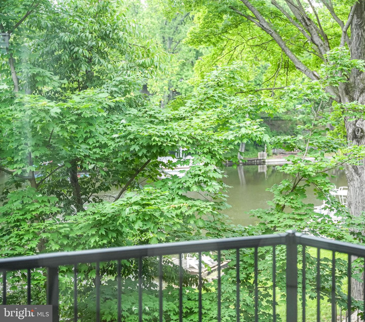 3518 PINETREE TER, FALLS CHURCH, Virginia 22041, 6 Bedrooms Bedrooms, ,5 BathroomsBathrooms,Residential,For sale,3518 PINETREE TER,VAFX2228672 MLS # VAFX2228672
