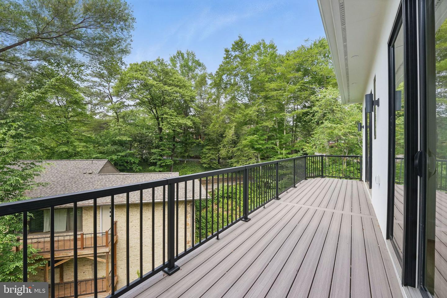 3518 PINETREE TER, FALLS CHURCH, Virginia 22041, 6 Bedrooms Bedrooms, ,5 BathroomsBathrooms,Residential,For sale,3518 PINETREE TER,VAFX2228672 MLS # VAFX2228672