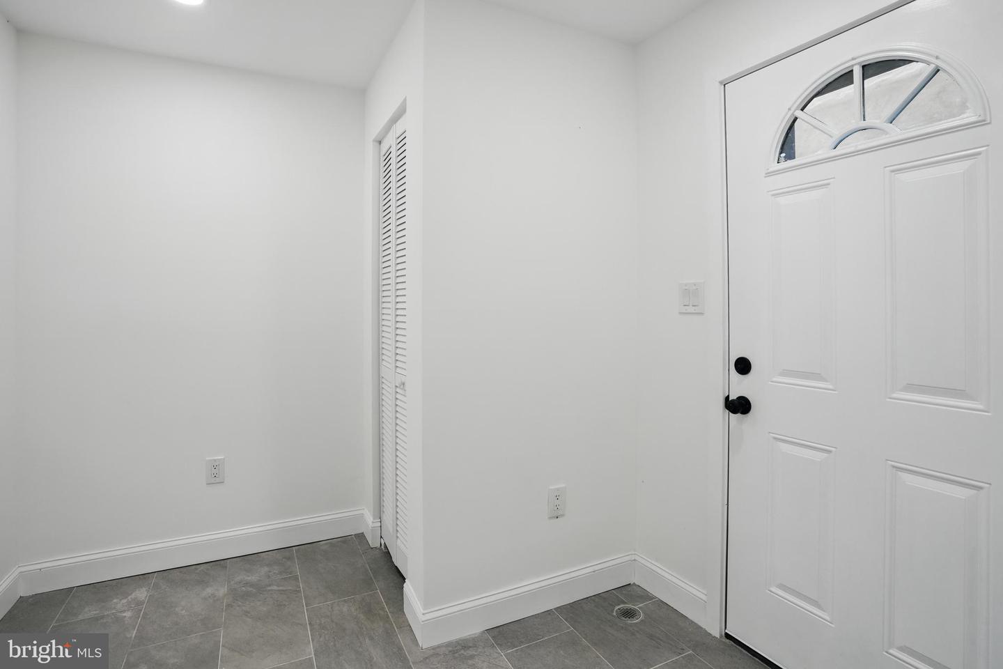 7434 MASON LN, FALLS CHURCH, Virginia 22042, 5 Bedrooms Bedrooms, ,5 BathroomsBathrooms,Residential,For sale,7434 MASON LN,VAFX2230540 MLS # VAFX2230540