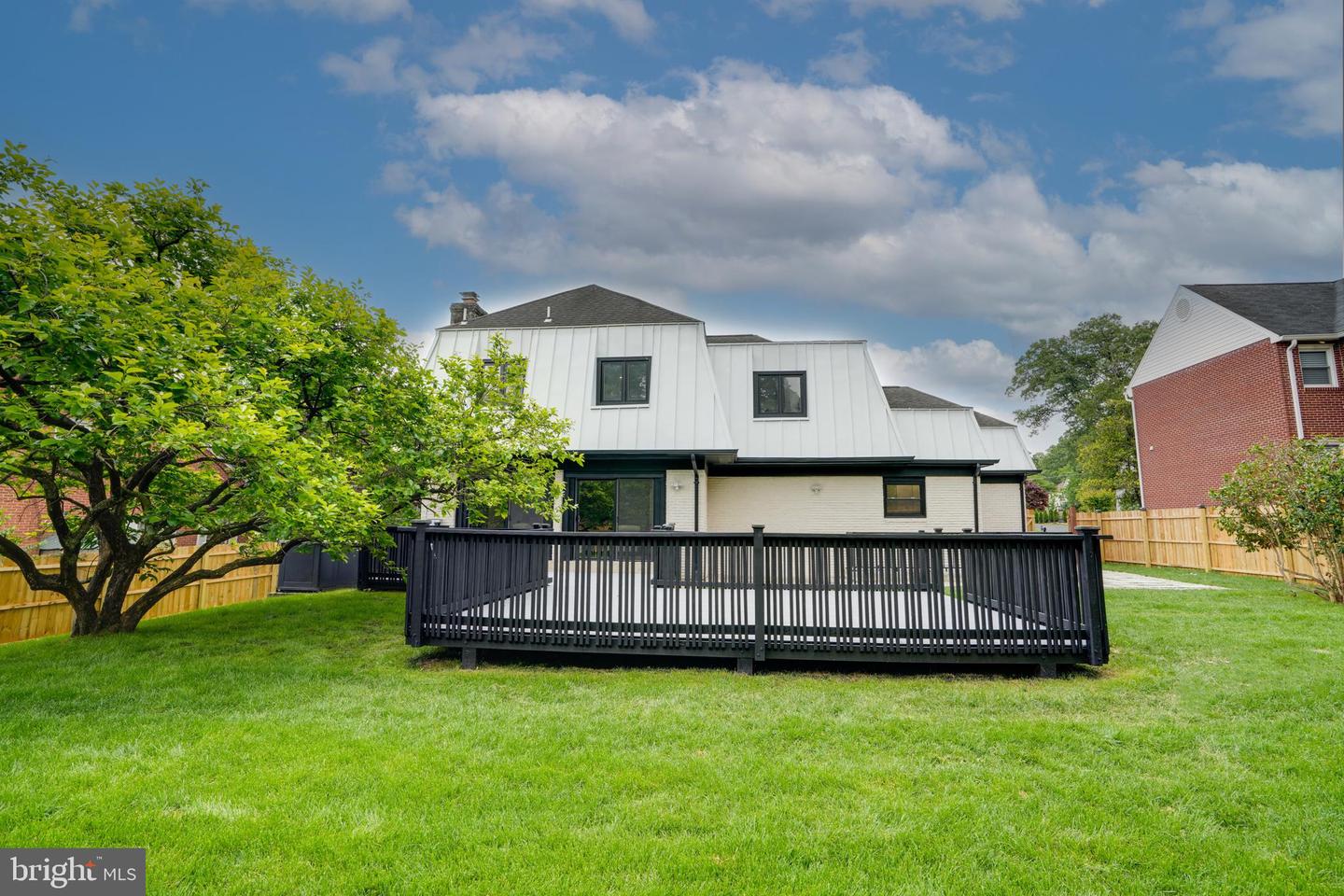 7434 MASON LN, FALLS CHURCH, Virginia 22042, 5 Bedrooms Bedrooms, ,5 BathroomsBathrooms,Residential,For sale,7434 MASON LN,VAFX2230540 MLS # VAFX2230540