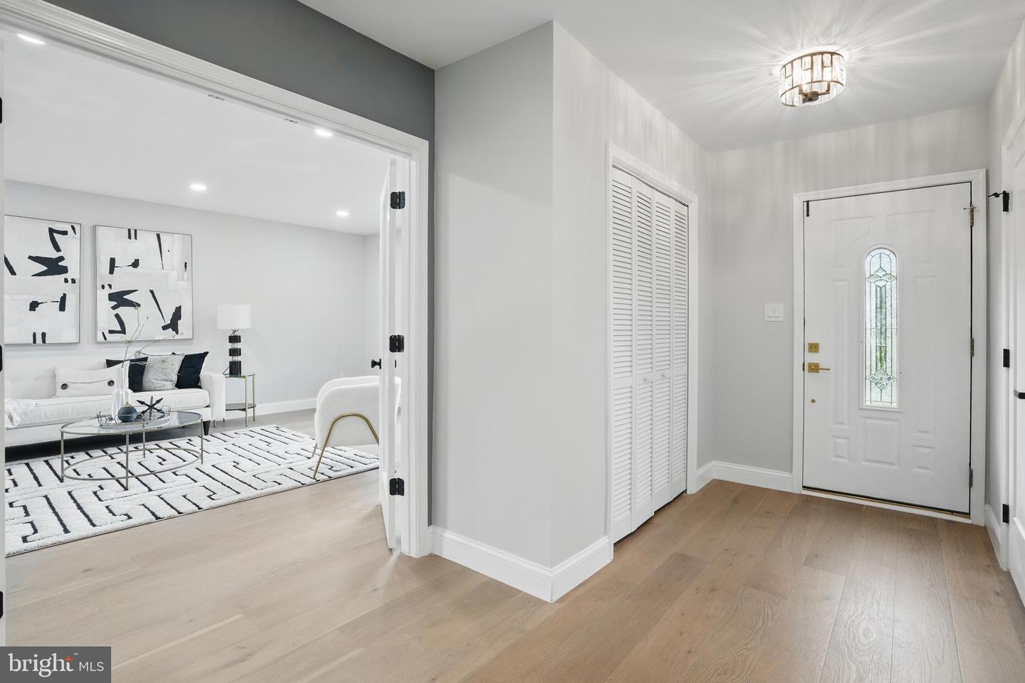 7434 MASON LN, FALLS CHURCH, Virginia 22042, 5 Bedrooms Bedrooms, ,5 BathroomsBathrooms,Residential,For sale,7434 MASON LN,VAFX2230540 MLS # VAFX2230540
