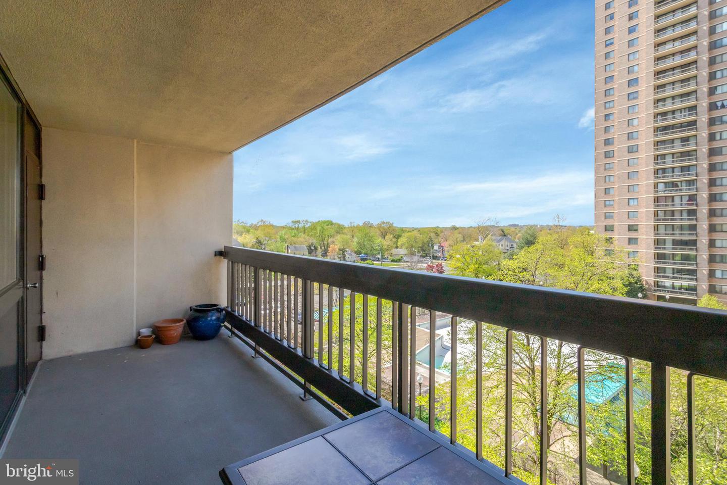 5501 SEMINARY RD #514S, FALLS CHURCH, Virginia 22041, 2 Bedrooms Bedrooms, ,1 BathroomBathrooms,Residential,For sale,5501 SEMINARY RD #514S,VAFX2230756 MLS # VAFX2230756