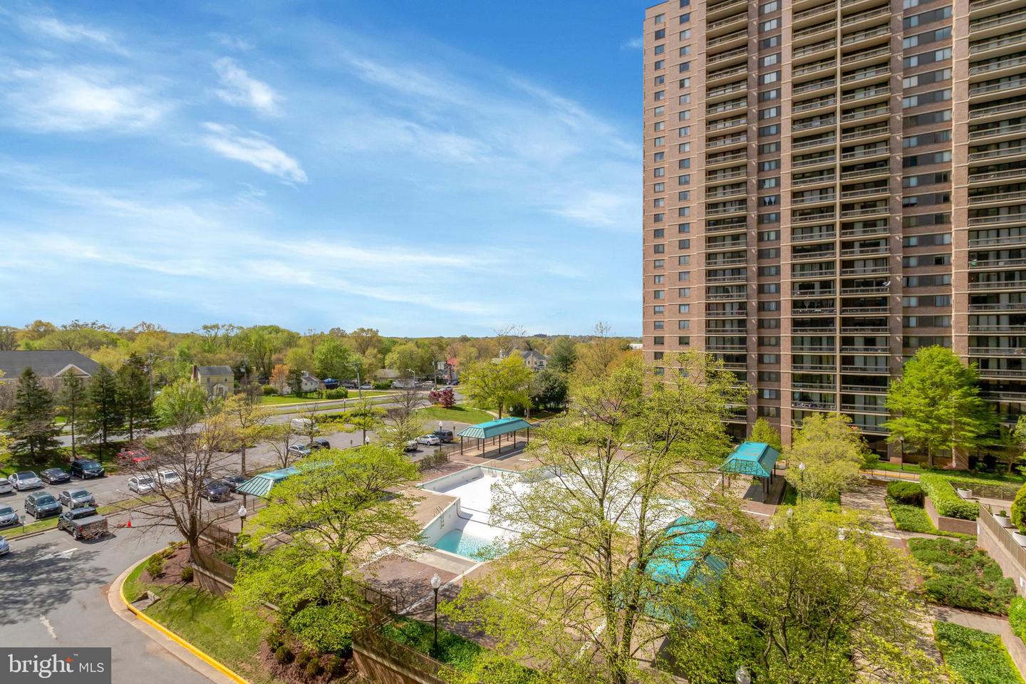 5501 SEMINARY RD #514S, FALLS CHURCH, Virginia 22041, 2 Bedrooms Bedrooms, ,1 BathroomBathrooms,Residential,For sale,5501 SEMINARY RD #514S,VAFX2230756 MLS # VAFX2230756