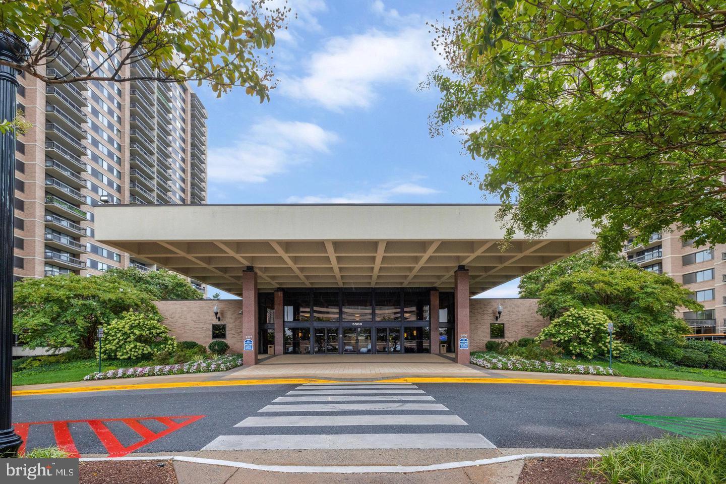 5501 SEMINARY RD #514S, FALLS CHURCH, Virginia 22041, 2 Bedrooms Bedrooms, ,1 BathroomBathrooms,Residential,For sale,5501 SEMINARY RD #514S,VAFX2230756 MLS # VAFX2230756
