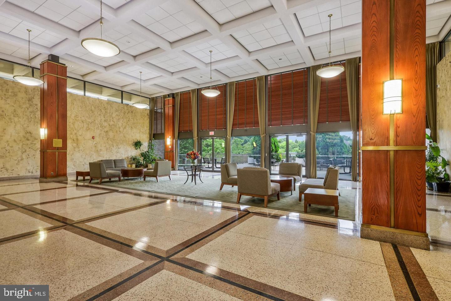 5501 SEMINARY RD #514S, FALLS CHURCH, Virginia 22041, 2 Bedrooms Bedrooms, ,1 BathroomBathrooms,Residential,For sale,5501 SEMINARY RD #514S,VAFX2230756 MLS # VAFX2230756