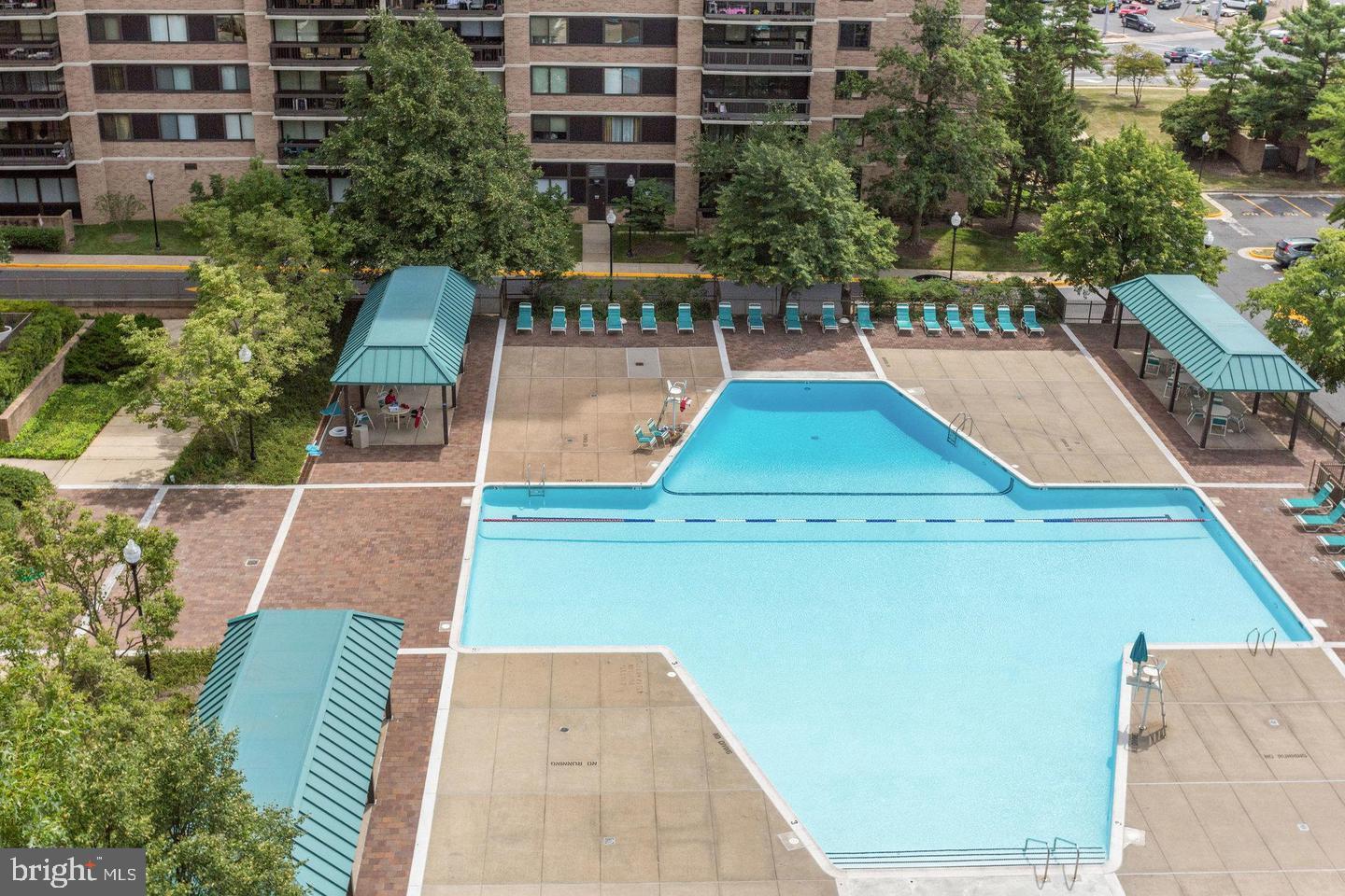 5501 SEMINARY RD #514S, FALLS CHURCH, Virginia 22041, 2 Bedrooms Bedrooms, ,1 BathroomBathrooms,Residential,For sale,5501 SEMINARY RD #514S,VAFX2230756 MLS # VAFX2230756
