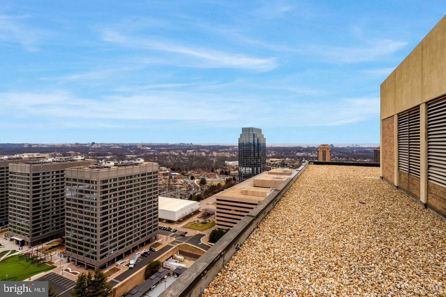 5501 SEMINARY RD #514S, FALLS CHURCH, Virginia 22041, 2 Bedrooms Bedrooms, ,1 BathroomBathrooms,Residential,For sale,5501 SEMINARY RD #514S,VAFX2230756 MLS # VAFX2230756