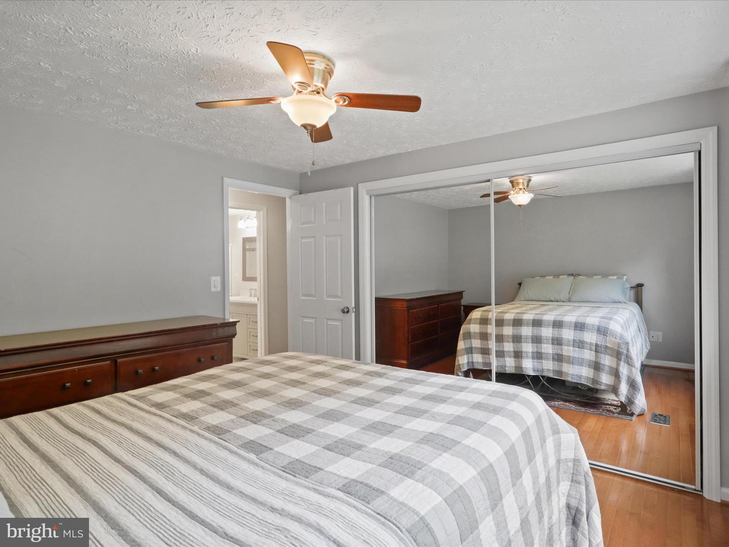 7313 HUSKY LN, SPRINGFIELD, Virginia 22151, 4 Bedrooms Bedrooms, ,2 BathroomsBathrooms,Residential,For sale,7313 HUSKY LN,VAFX2230938 MLS # VAFX2230938
