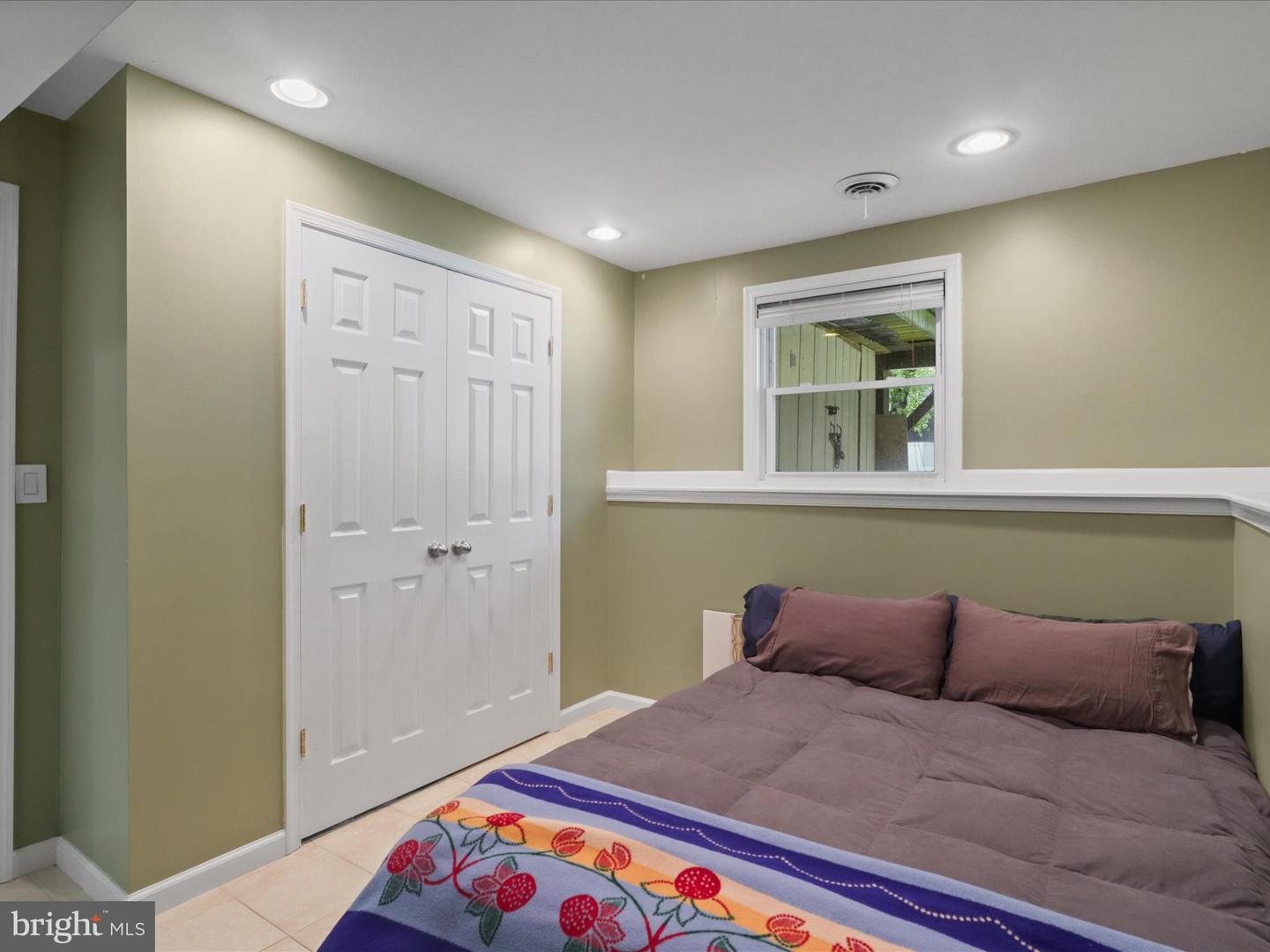 7313 HUSKY LN, SPRINGFIELD, Virginia 22151, 4 Bedrooms Bedrooms, ,2 BathroomsBathrooms,Residential,For sale,7313 HUSKY LN,VAFX2230938 MLS # VAFX2230938