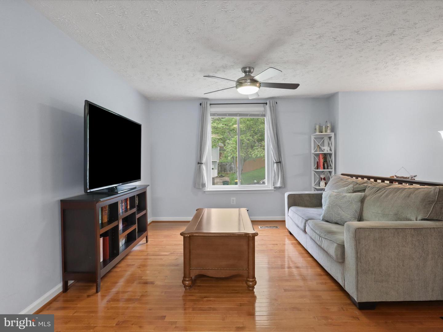 7313 HUSKY LN, SPRINGFIELD, Virginia 22151, 4 Bedrooms Bedrooms, ,2 BathroomsBathrooms,Residential,For sale,7313 HUSKY LN,VAFX2230938 MLS # VAFX2230938