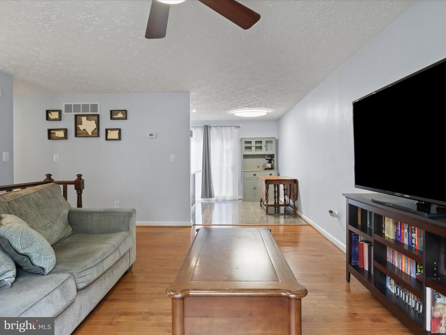 7313 HUSKY LN, SPRINGFIELD, Virginia 22151, 4 Bedrooms Bedrooms, ,2 BathroomsBathrooms,Residential,For sale,7313 HUSKY LN,VAFX2230938 MLS # VAFX2230938