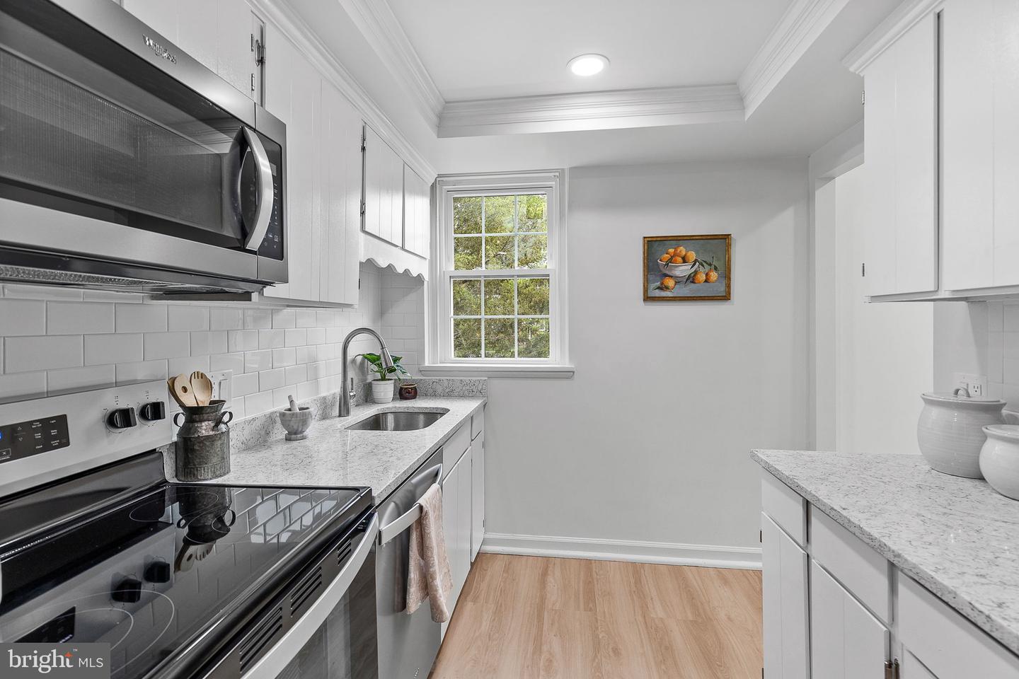 2865 S ABINGDON ST, ARLINGTON, Virginia 22206, 3 Bedrooms Bedrooms, ,2 BathroomsBathrooms,Residential,For sale,2865 S ABINGDON ST,VAAR2056146 MLS # VAAR2056146