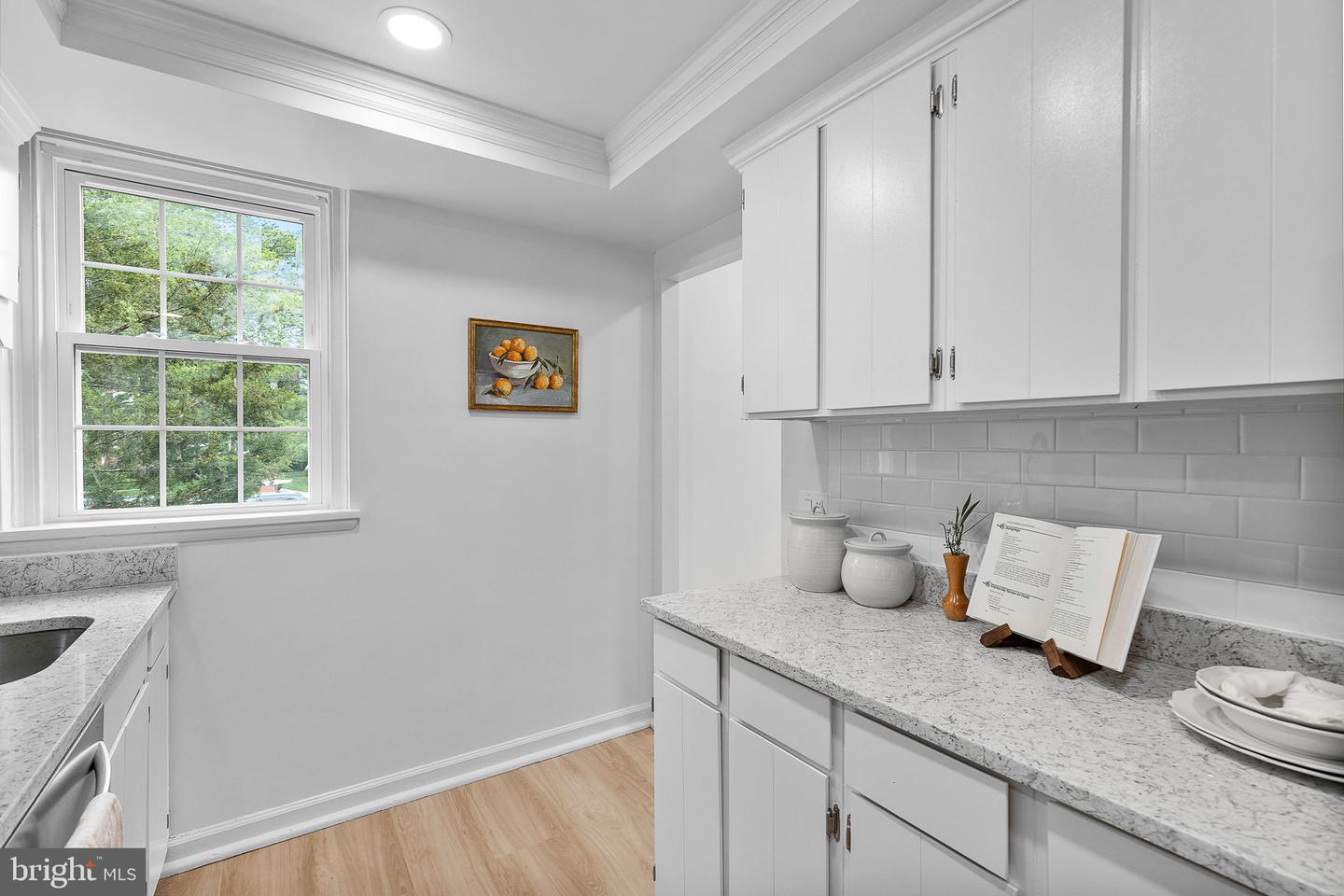 2865 S ABINGDON ST, ARLINGTON, Virginia 22206, 3 Bedrooms Bedrooms, ,2 BathroomsBathrooms,Residential,For sale,2865 S ABINGDON ST,VAAR2056146 MLS # VAAR2056146