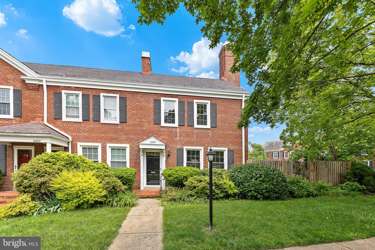 2865 S ABINGDON ST, ARLINGTON, Virginia 22206, 3 Bedrooms Bedrooms, ,2 BathroomsBathrooms,Residential,For sale,2865 S ABINGDON ST,VAAR2056146 MLS # VAAR2056146