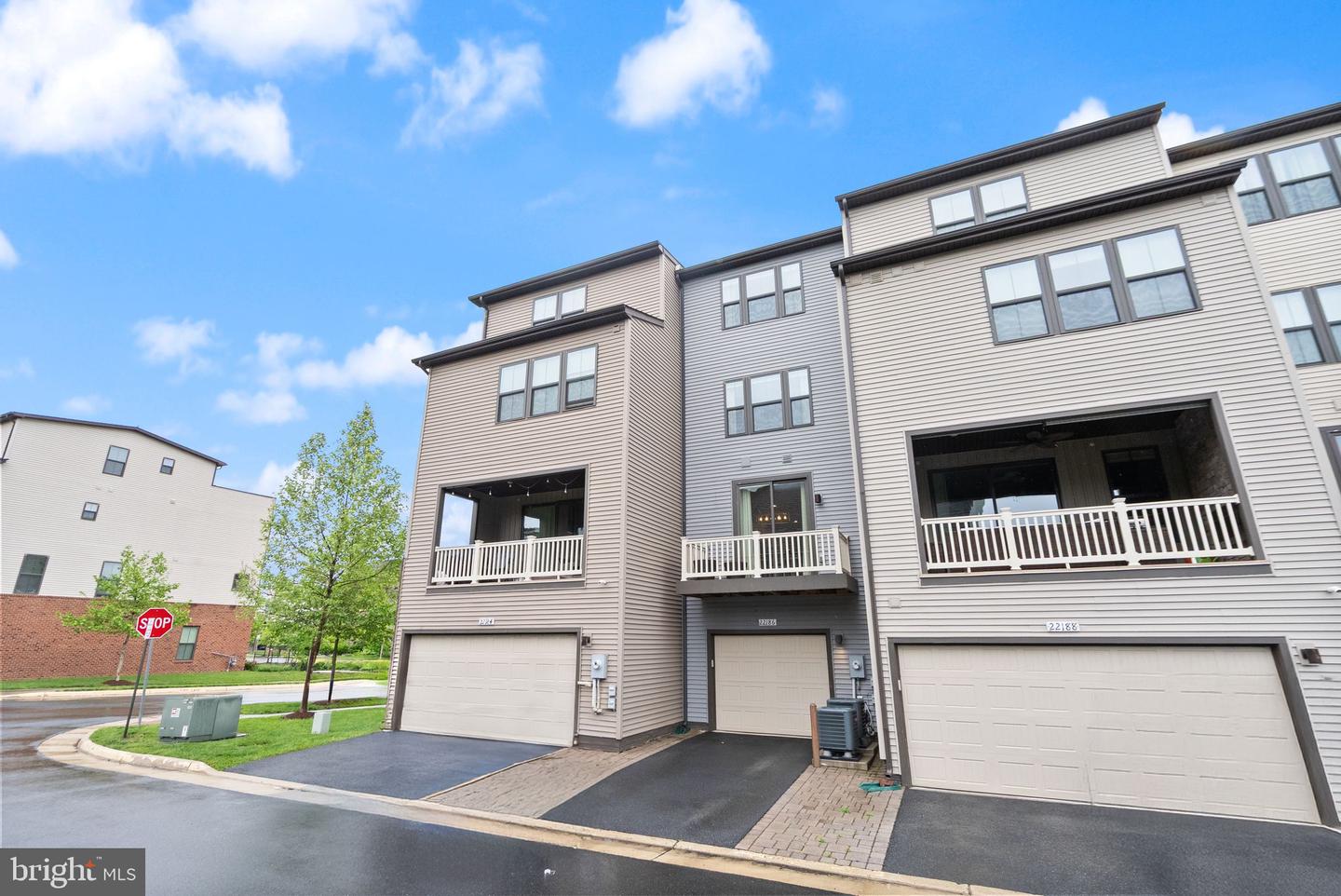 22186 MCCORMICK TER, ASHBURN, Virginia 20148, 3 Bedrooms Bedrooms, ,3 BathroomsBathrooms,Residential,For sale,22186 MCCORMICK TER,VALO2094132 MLS # VALO2094132