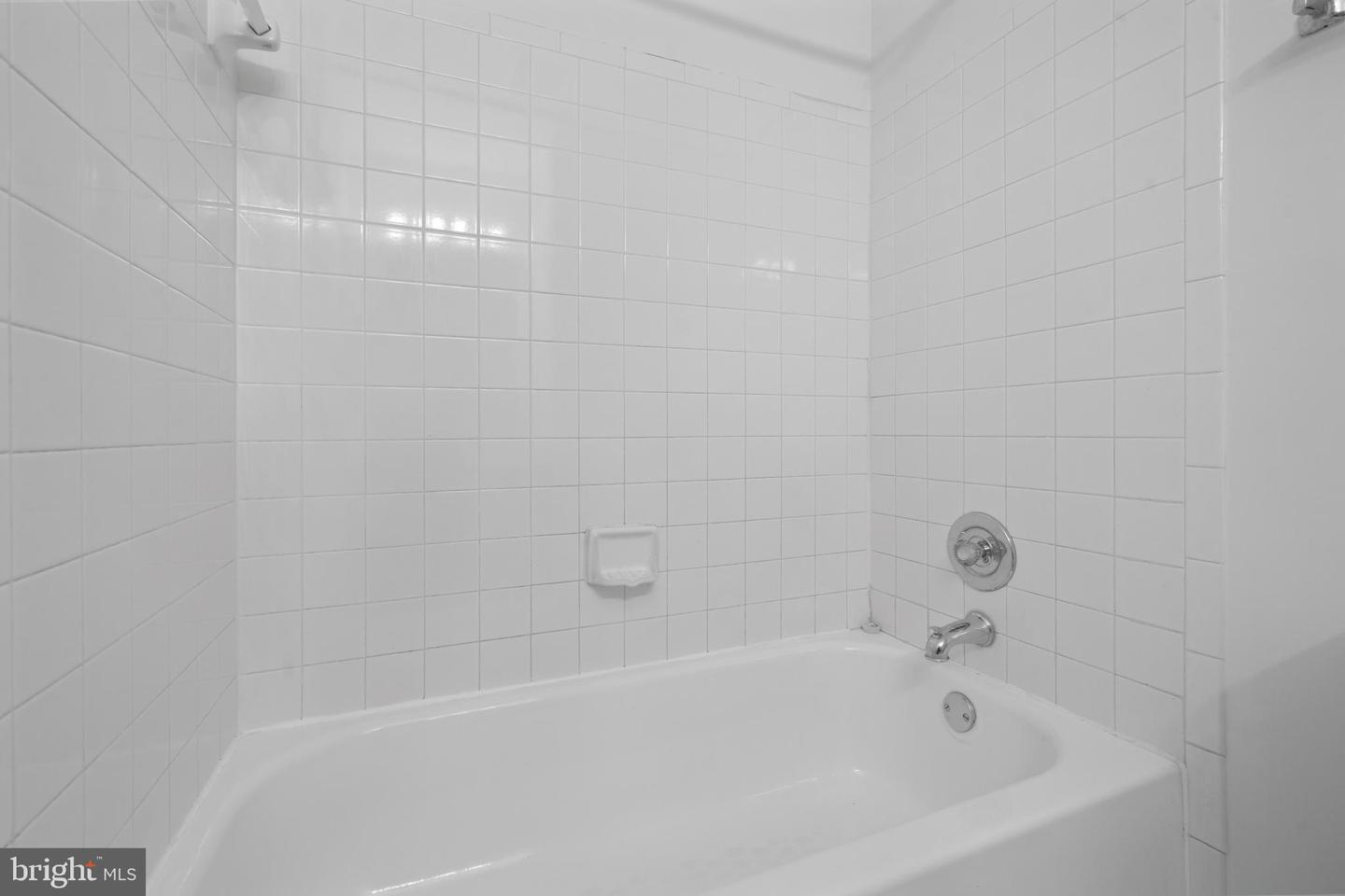 6915 COMPTON VALLEY CT, CENTREVILLE, Virginia 20121, 4 Bedrooms Bedrooms, ,3 BathroomsBathrooms,Residential,For sale,6915 COMPTON VALLEY CT,VAFX2236192 MLS # VAFX2236192