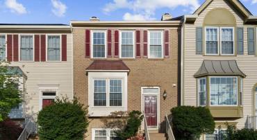 6915 COMPTON VALLEY CT, CENTREVILLE, Virginia 20121, 4 Bedrooms Bedrooms, ,3 BathroomsBathrooms,Residential,For sale,6915 COMPTON VALLEY CT,VAFX2236192 MLS # VAFX2236192