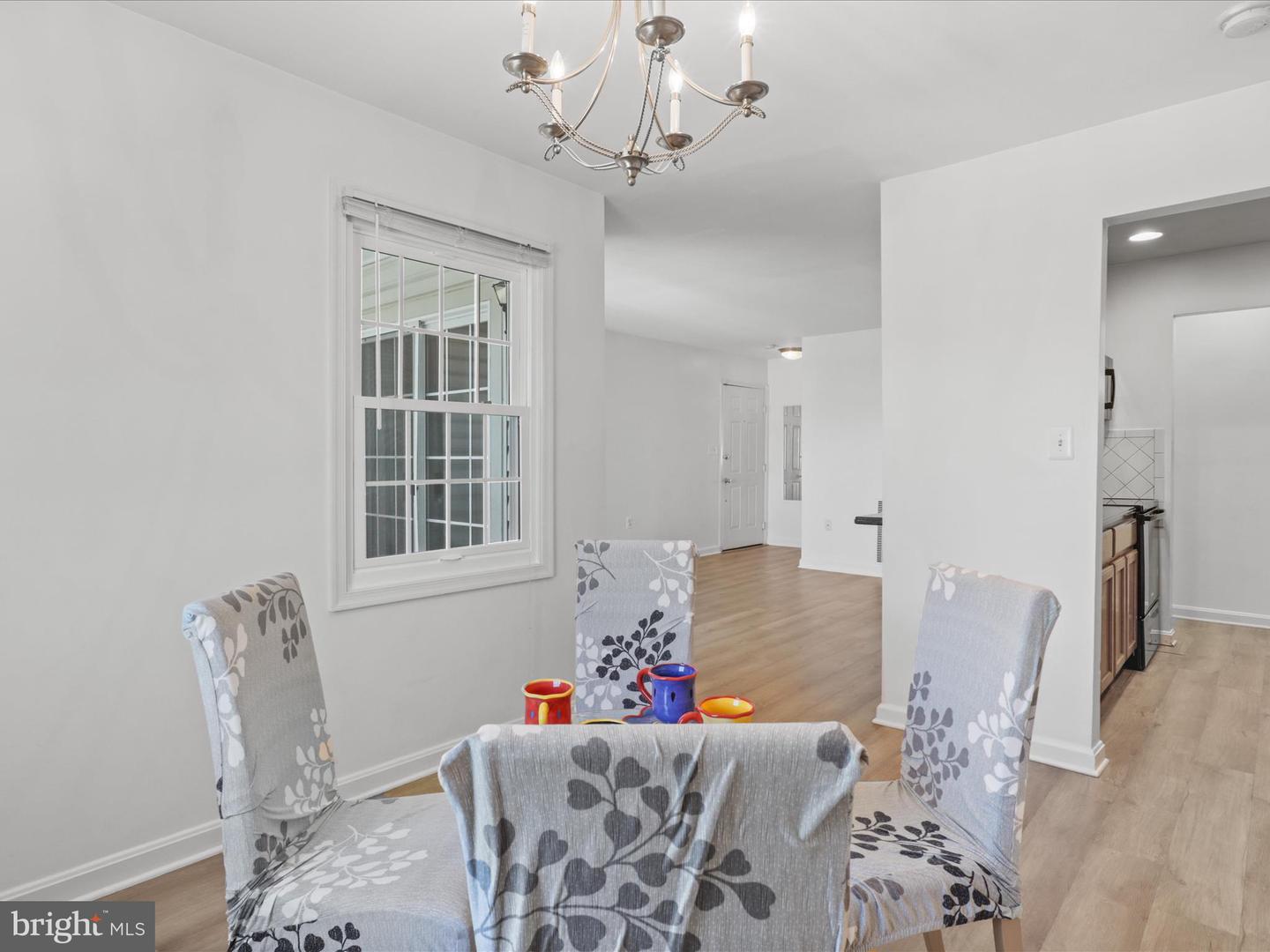 110 WESTWICK CT #7, STERLING, Virginia 20165, 2 Bedrooms Bedrooms, ,2 BathroomsBathrooms,Residential,For sale,110 WESTWICK CT #7,VALO2094922 MLS # VALO2094922