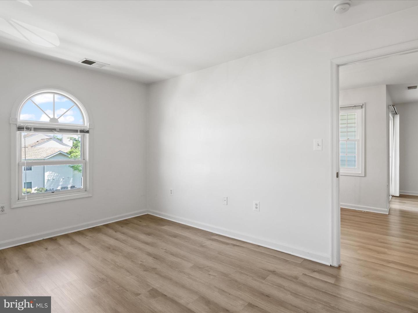 110 WESTWICK CT #7, STERLING, Virginia 20165, 2 Bedrooms Bedrooms, ,2 BathroomsBathrooms,Residential,For sale,110 WESTWICK CT #7,VALO2094922 MLS # VALO2094922