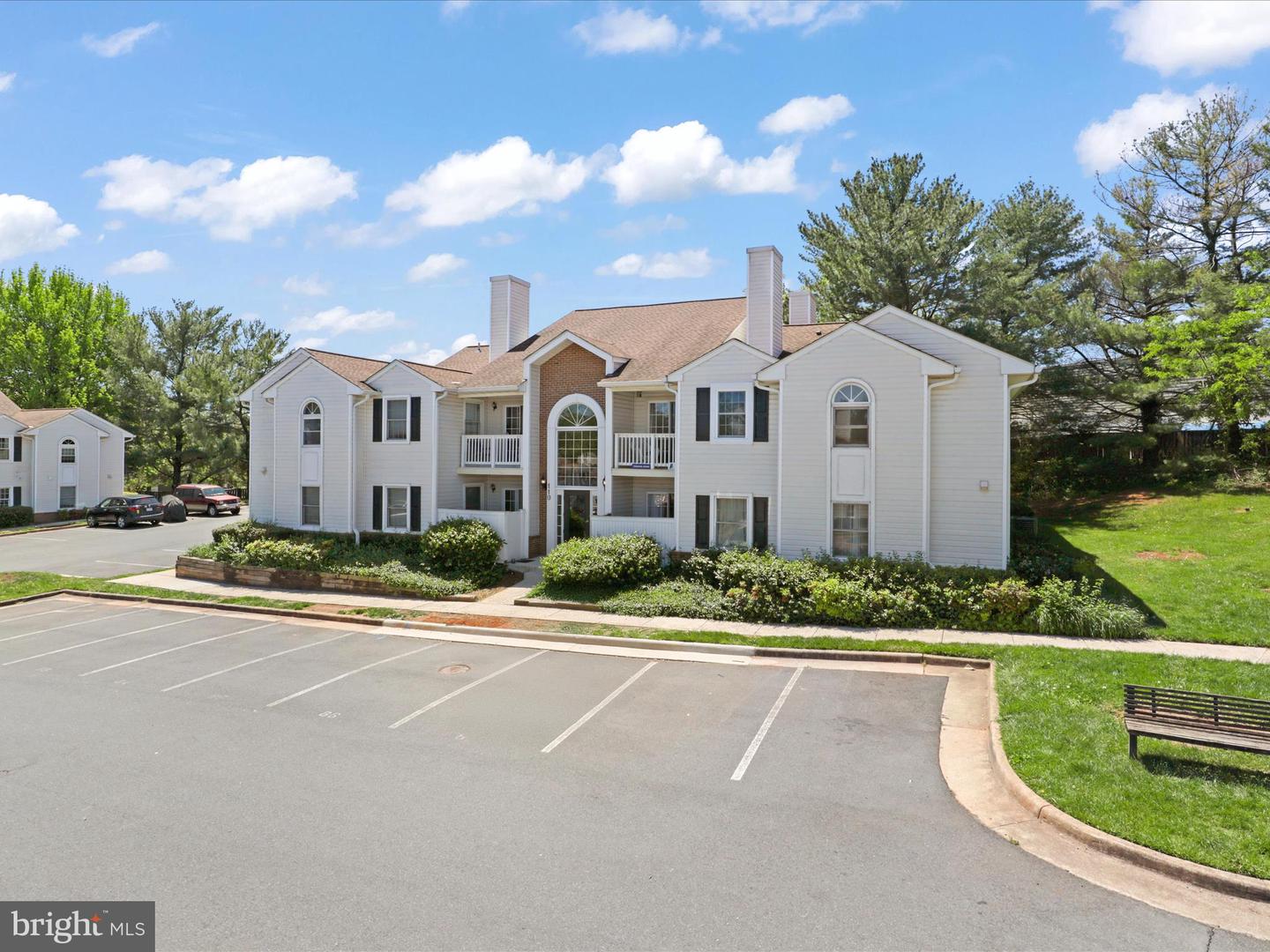 110 WESTWICK CT #7, STERLING, Virginia 20165, 2 Bedrooms Bedrooms, ,2 BathroomsBathrooms,Residential,For sale,110 WESTWICK CT #7,VALO2094922 MLS # VALO2094922
