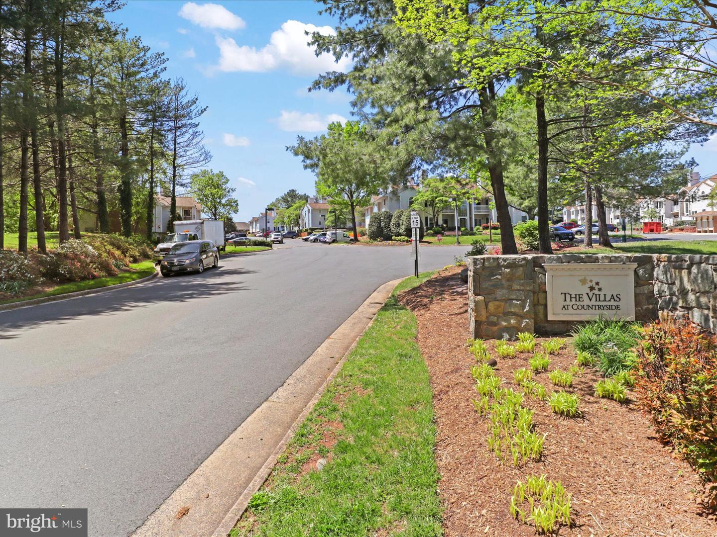 110 WESTWICK CT #7, STERLING, Virginia 20165, 2 Bedrooms Bedrooms, ,2 BathroomsBathrooms,Residential,For sale,110 WESTWICK CT #7,VALO2094922 MLS # VALO2094922