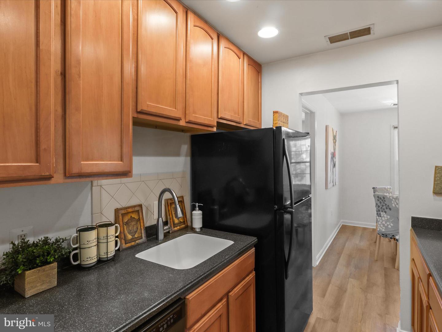 110 WESTWICK CT #7, STERLING, Virginia 20165, 2 Bedrooms Bedrooms, ,2 BathroomsBathrooms,Residential,For sale,110 WESTWICK CT #7,VALO2094922 MLS # VALO2094922