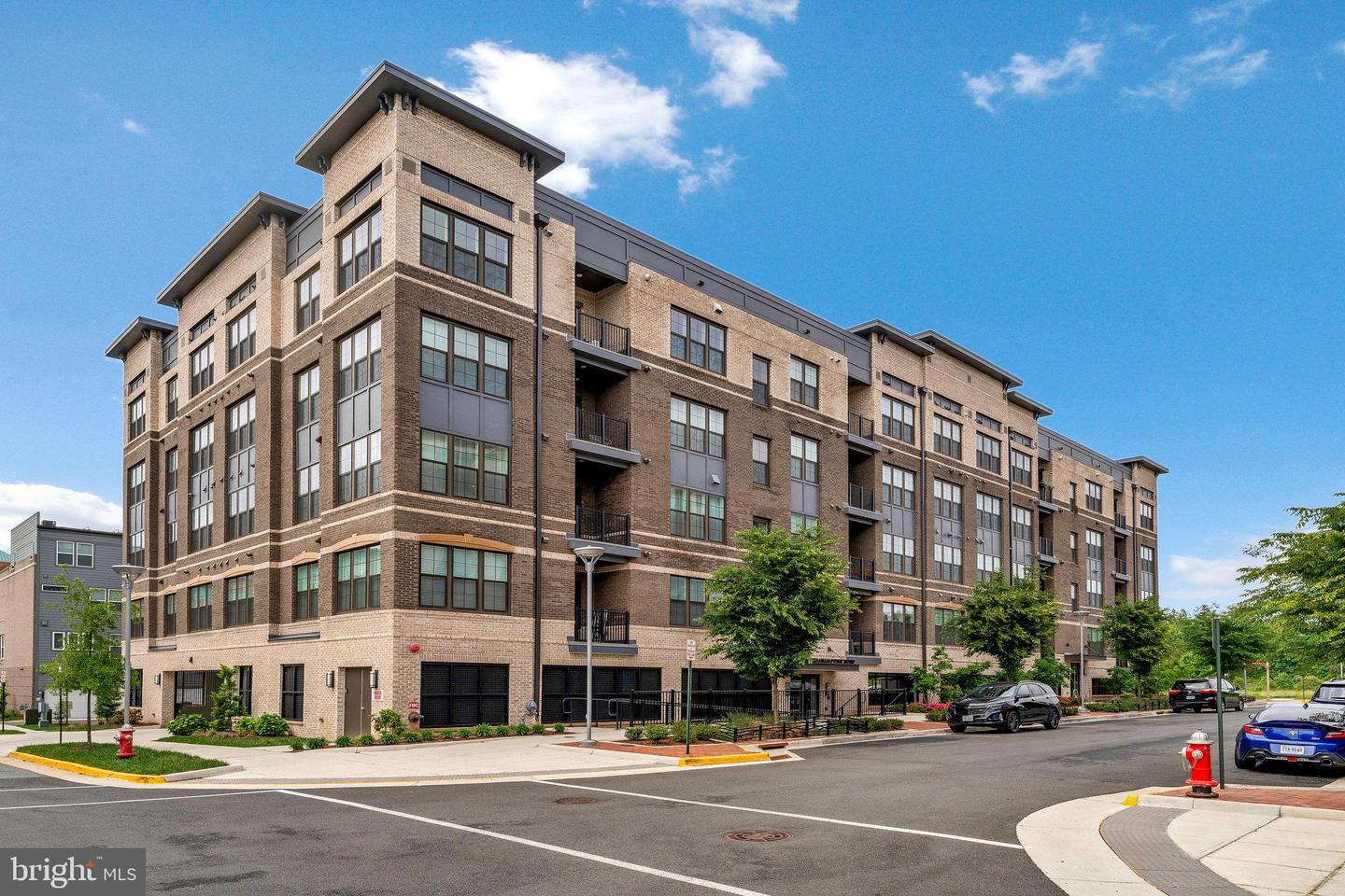 2320 FIELD POINT RD #4-405, HERNDON, Virginia 20171, 2 Bedrooms Bedrooms, ,2 BathroomsBathrooms,Residential,For sale,2320 FIELD POINT RD #4-405,VAFX2237564 MLS # VAFX2237564
