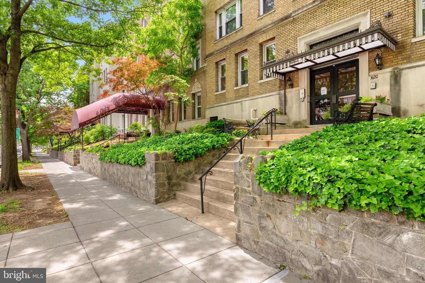 3620 CONNECTICUT AVE NW #5, WASHINGTON, District Of Columbia 20008, 1 Bedroom Bedrooms, ,1 BathroomBathrooms,Residential,For sale,3620 CONNECTICUT AVE NW #5,DCDC2198588 MLS # DCDC2198588
