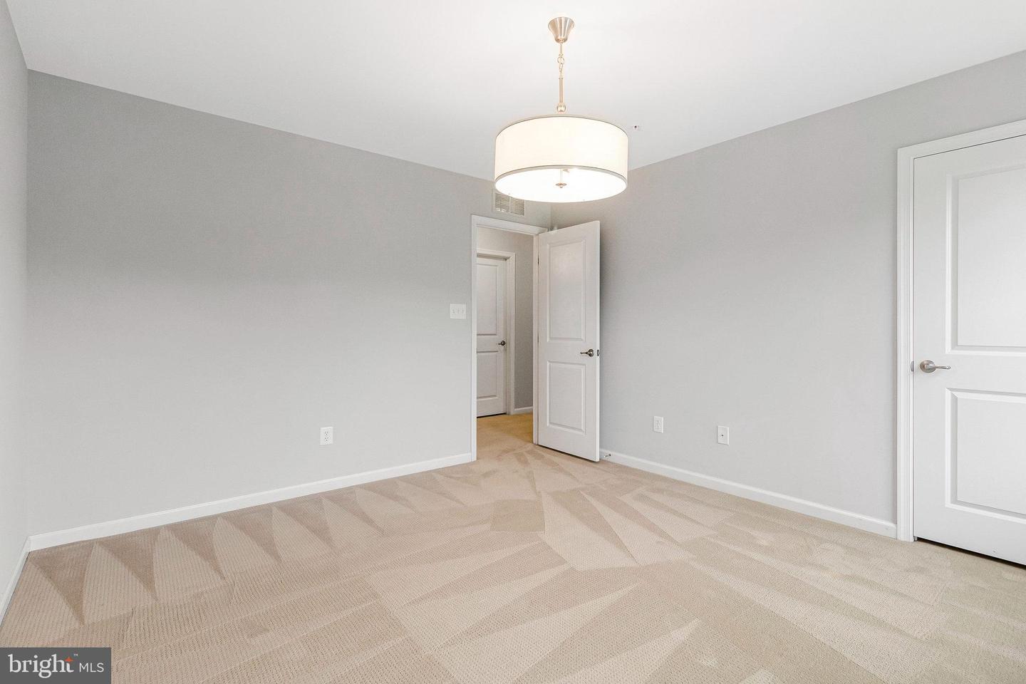 1506 MISSISSIPPI AVE SE, WASHINGTON, District Of Columbia 20032, 5 Bedrooms Bedrooms, ,3 BathroomsBathrooms,Residential,For sale,1506 MISSISSIPPI AVE SE,DCDC2198318 MLS # DCDC2198318
