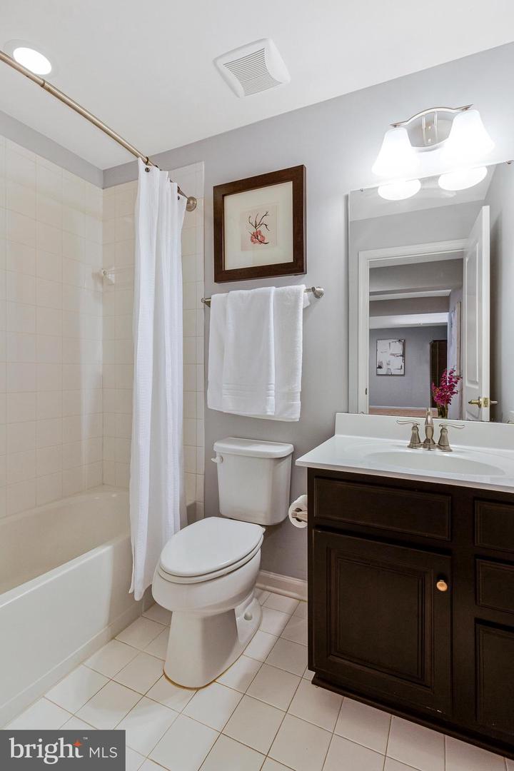 1506 MISSISSIPPI AVE SE, WASHINGTON, District Of Columbia 20032, 5 Bedrooms Bedrooms, ,3 BathroomsBathrooms,Residential,For sale,1506 MISSISSIPPI AVE SE,DCDC2198318 MLS # DCDC2198318