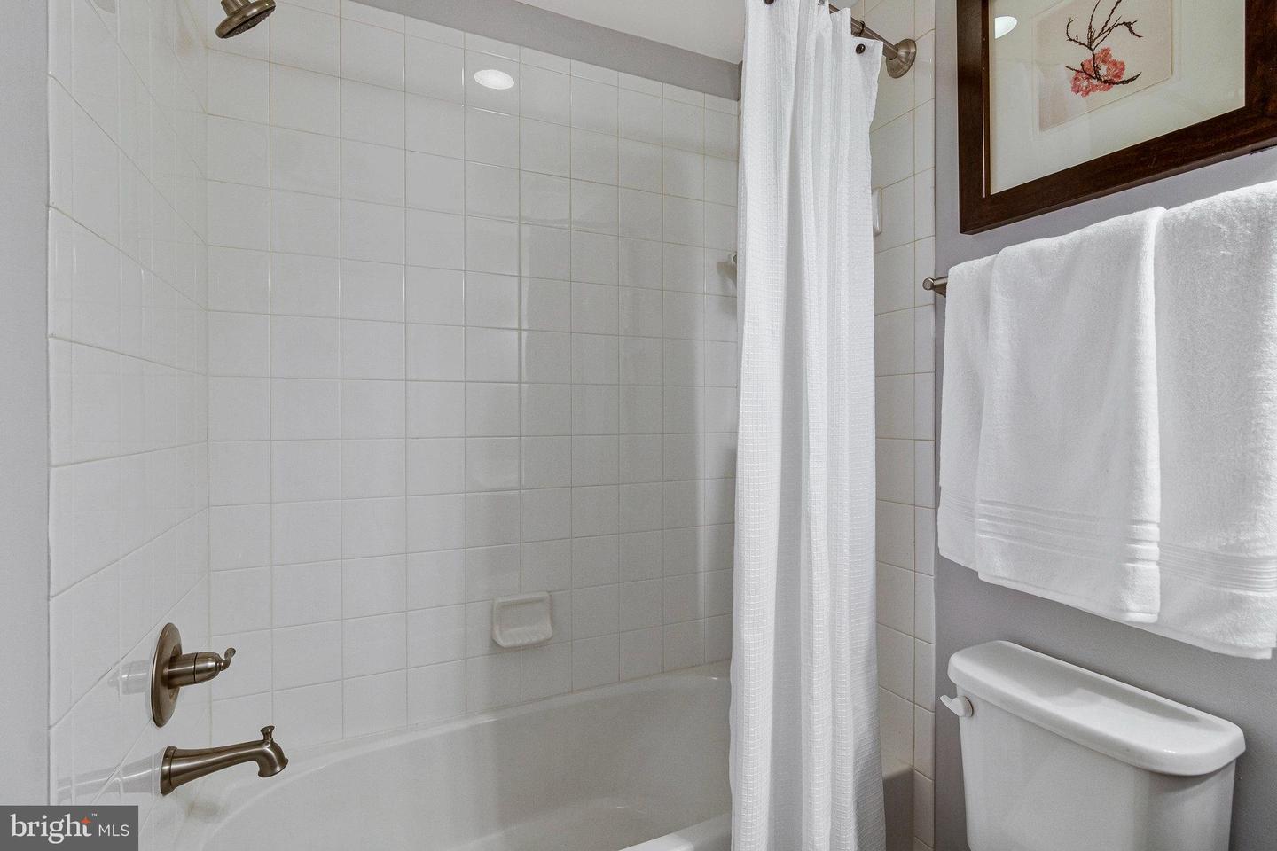 1506 MISSISSIPPI AVE SE, WASHINGTON, District Of Columbia 20032, 5 Bedrooms Bedrooms, ,3 BathroomsBathrooms,Residential,For sale,1506 MISSISSIPPI AVE SE,DCDC2198318 MLS # DCDC2198318