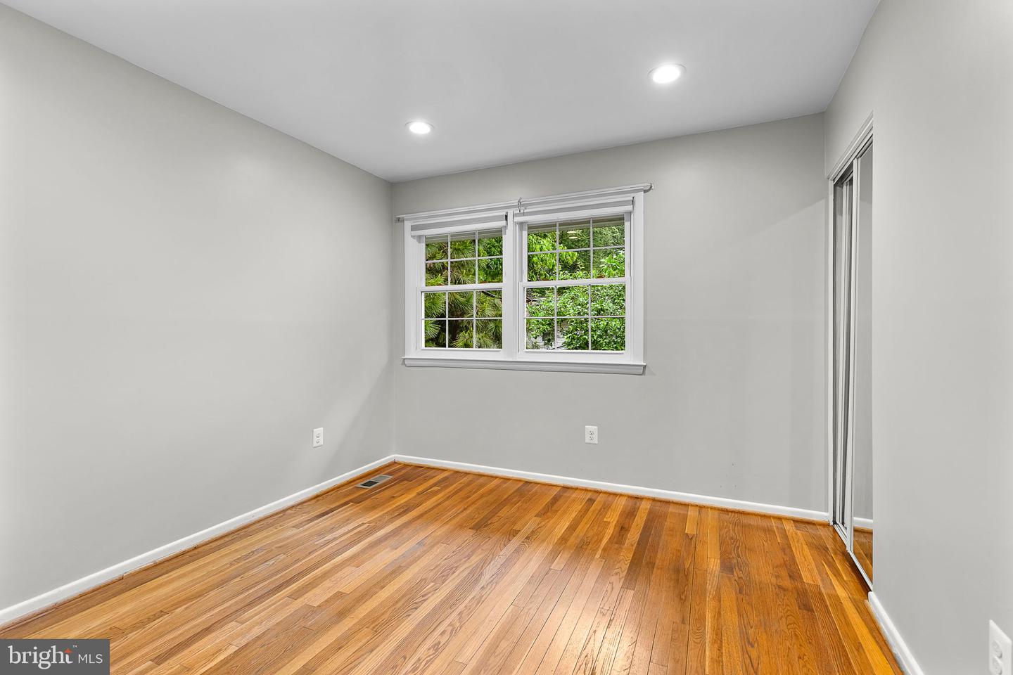2436 ROCKBRIDGE ST, VIENNA, Virginia 22180, 5 Bedrooms Bedrooms, ,3 BathroomsBathrooms,Residential,For sale,2436 ROCKBRIDGE ST,VAFX2237848 MLS # VAFX2237848