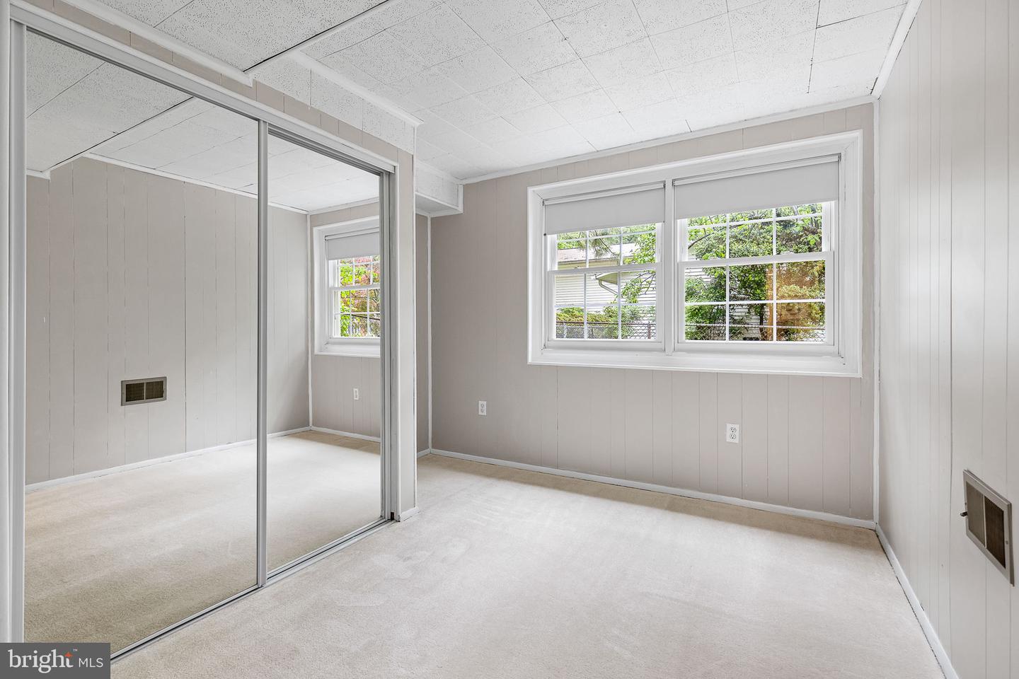 2436 ROCKBRIDGE ST, VIENNA, Virginia 22180, 5 Bedrooms Bedrooms, ,3 BathroomsBathrooms,Residential,For sale,2436 ROCKBRIDGE ST,VAFX2237848 MLS # VAFX2237848