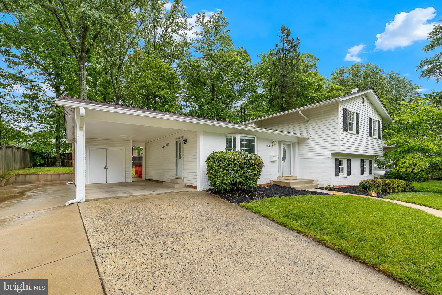 2436 ROCKBRIDGE ST, VIENNA, Virginia 22180, 5 Bedrooms Bedrooms, ,3 BathroomsBathrooms,Residential,For sale,2436 ROCKBRIDGE ST,VAFX2237848 MLS # VAFX2237848