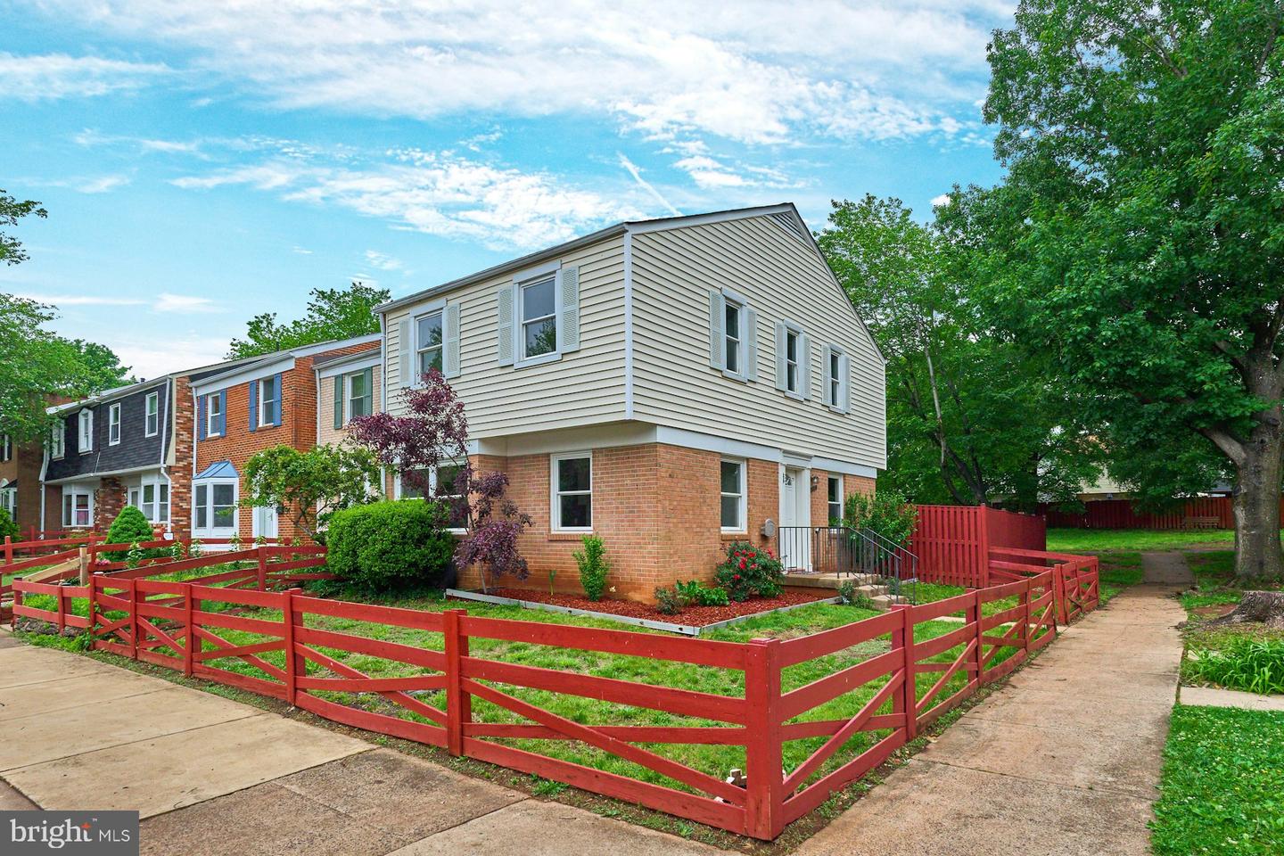 8321 IRONGATE WAY, MANASSAS, Virginia 20109, 3 Bedrooms Bedrooms, ,2 BathroomsBathrooms,Residential,For sale,8321 IRONGATE WAY,VAPW2093652 MLS # VAPW2093652