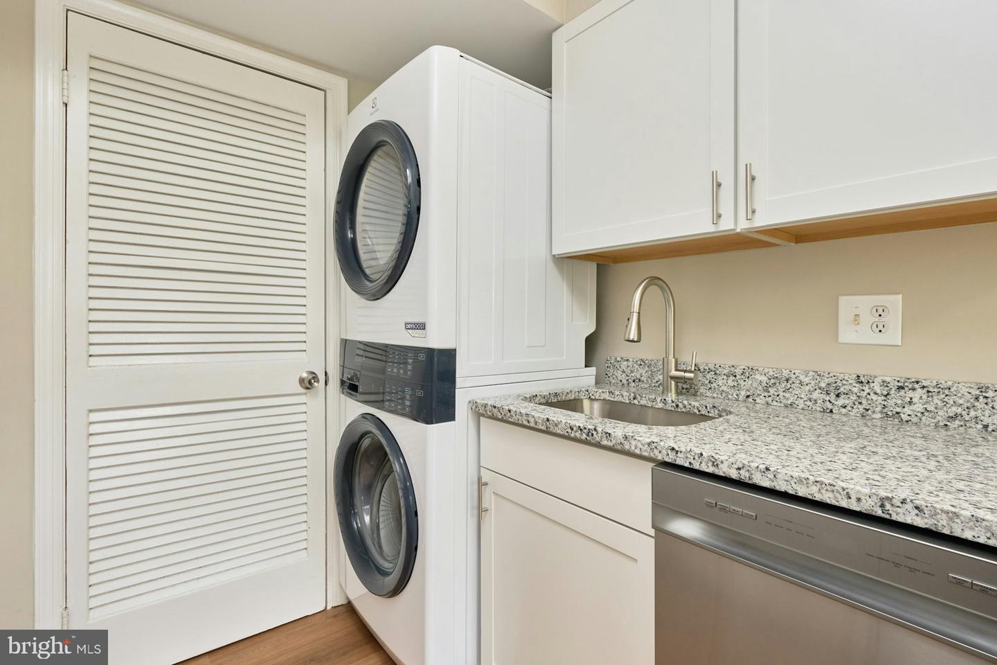 8321 IRONGATE WAY, MANASSAS, Virginia 20109, 3 Bedrooms Bedrooms, ,2 BathroomsBathrooms,Residential,For sale,8321 IRONGATE WAY,VAPW2093652 MLS # VAPW2093652