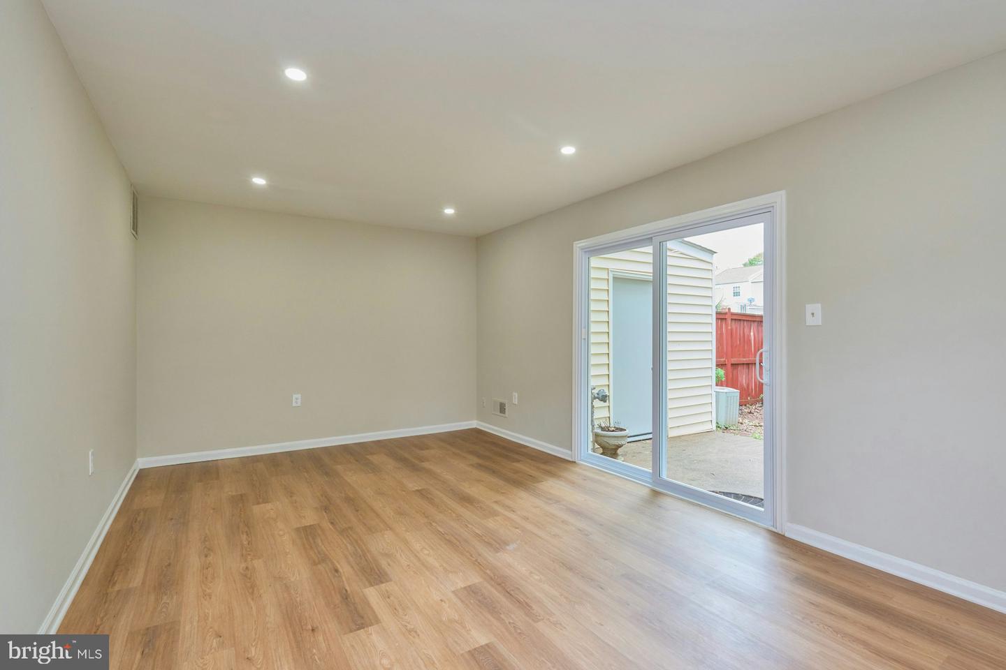 8321 IRONGATE WAY, MANASSAS, Virginia 20109, 3 Bedrooms Bedrooms, ,2 BathroomsBathrooms,Residential,For sale,8321 IRONGATE WAY,VAPW2093652 MLS # VAPW2093652