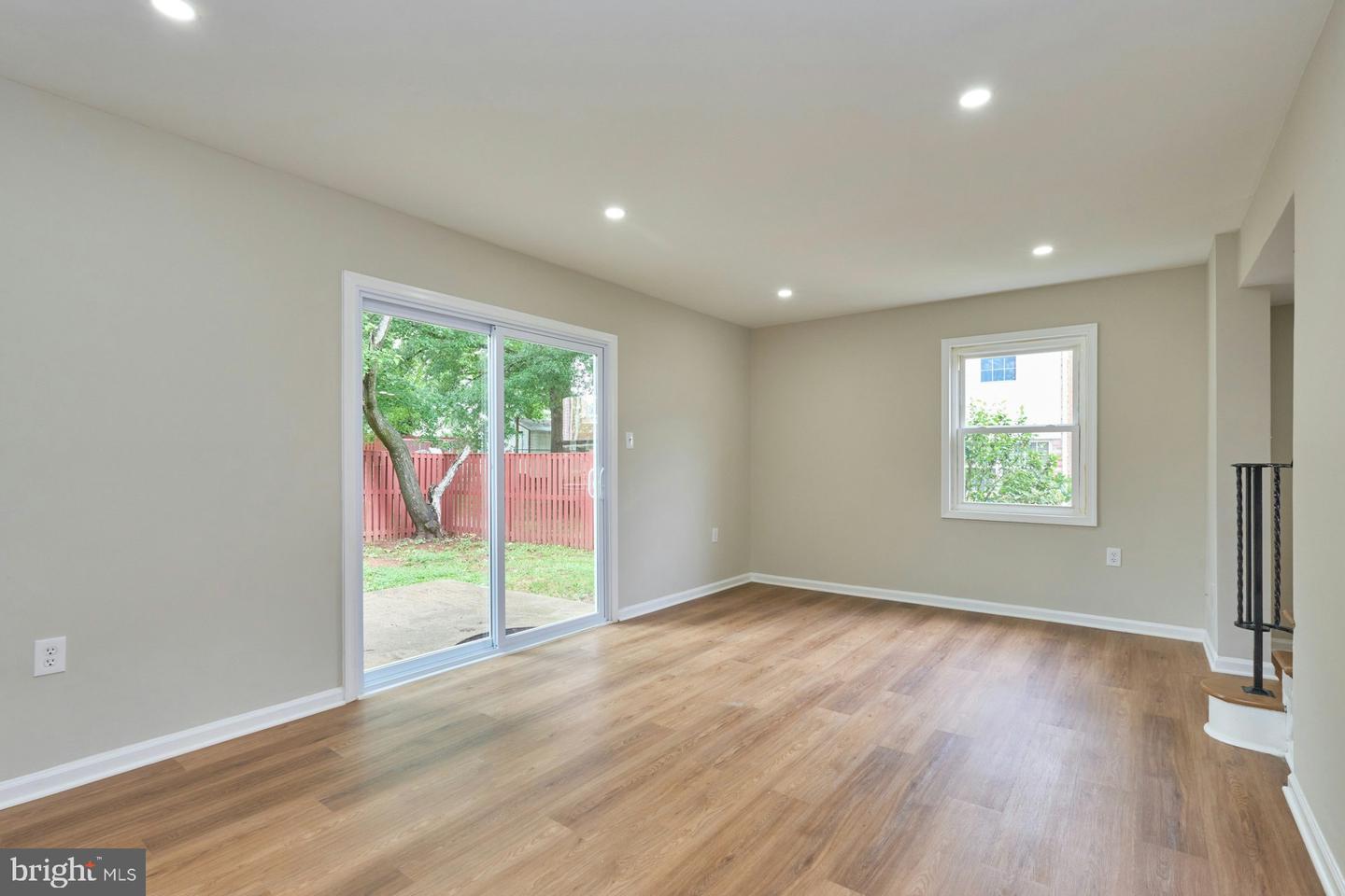 8321 IRONGATE WAY, MANASSAS, Virginia 20109, 3 Bedrooms Bedrooms, ,2 BathroomsBathrooms,Residential,For sale,8321 IRONGATE WAY,VAPW2093652 MLS # VAPW2093652