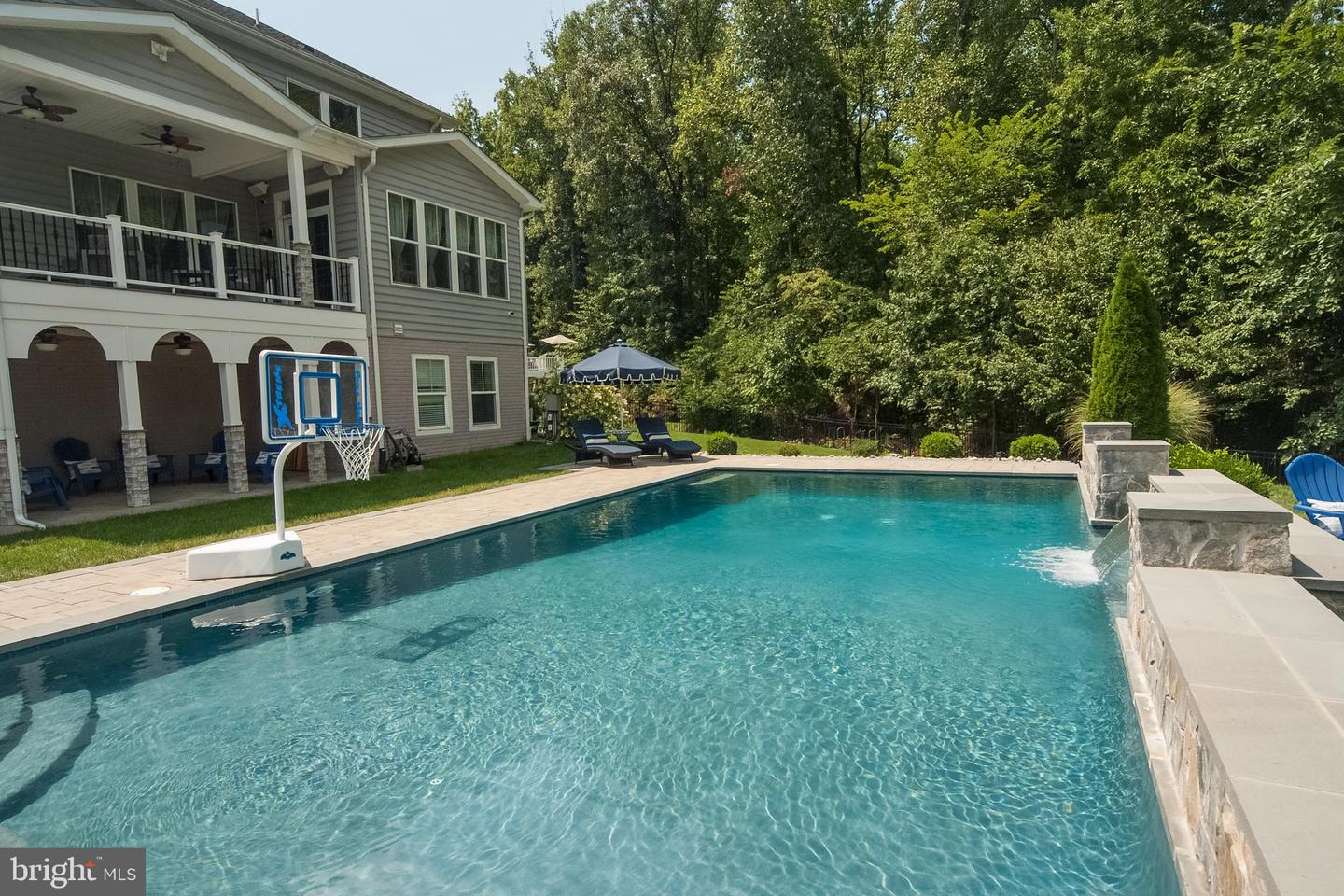 3606 DOCKSIDE DR, WARRENTON, Virginia 20187, 5 Bedrooms Bedrooms, ,5 BathroomsBathrooms,Residential,For sale,3606 DOCKSIDE DR,VAFQ2016466 MLS # VAFQ2016466