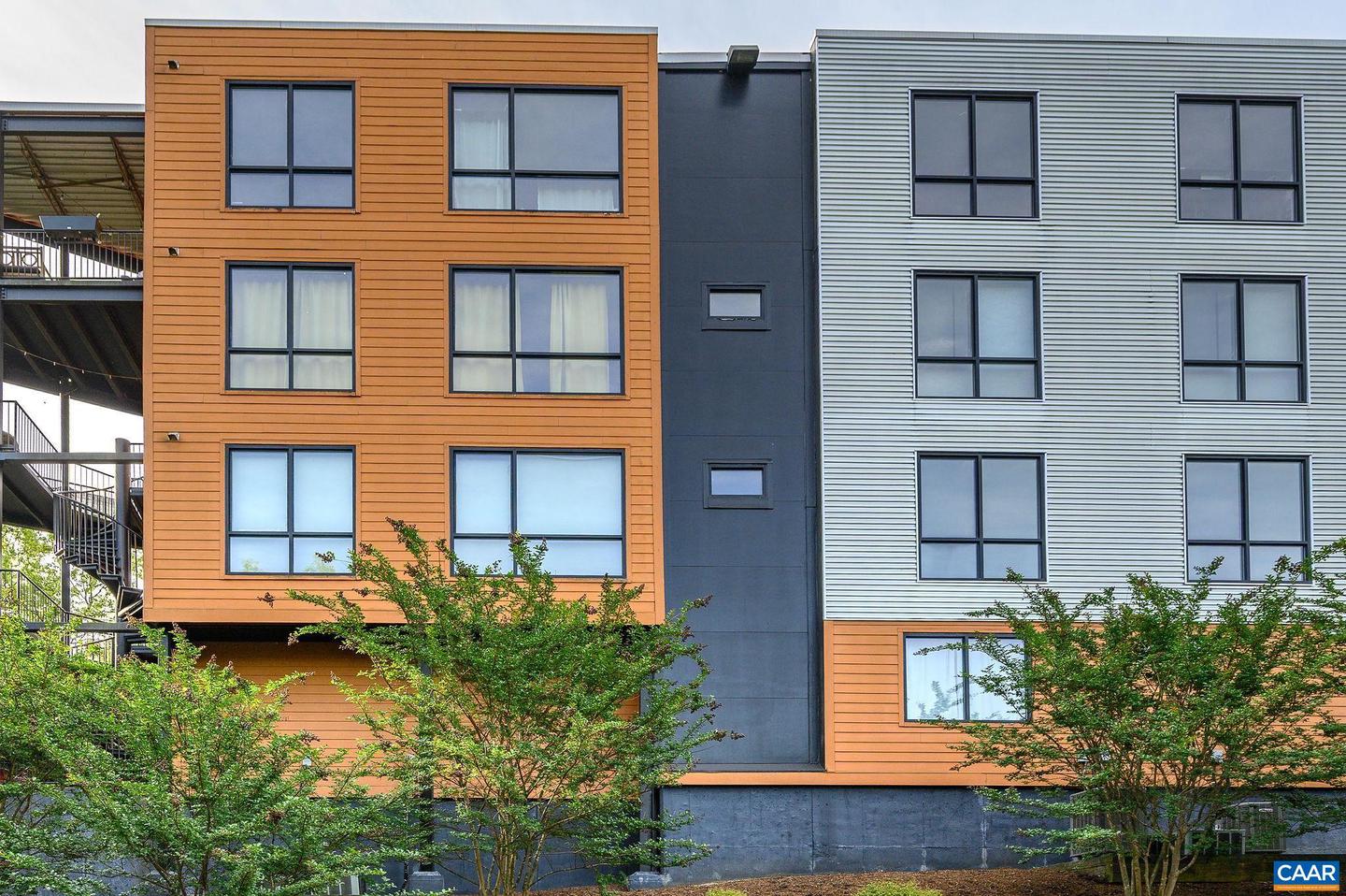 211 CREAM ST #202, CHARLOTTESVILLE, Virginia 22903, 2 Bedrooms Bedrooms, ,2 BathroomsBathrooms,Residential,For sale,211 CREAM ST #202,663984 MLS # 663984
