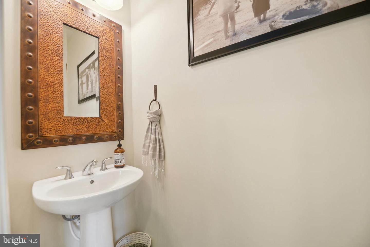 10723 CALEDONIA MEADOW DR, MANASSAS, Virginia 20112, 2 Bedrooms Bedrooms, ,2 BathroomsBathrooms,Residential,For sale,10723 CALEDONIA MEADOW DR,VAPW2093836 MLS # VAPW2093836