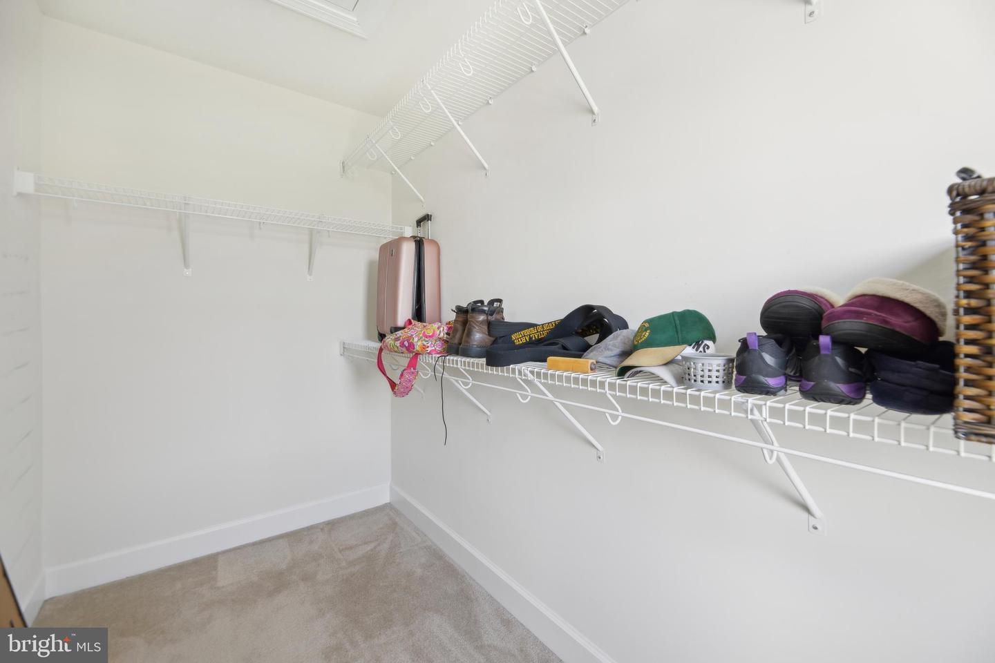 10723 CALEDONIA MEADOW DR, MANASSAS, Virginia 20112, 2 Bedrooms Bedrooms, ,2 BathroomsBathrooms,Residential,For sale,10723 CALEDONIA MEADOW DR,VAPW2093836 MLS # VAPW2093836