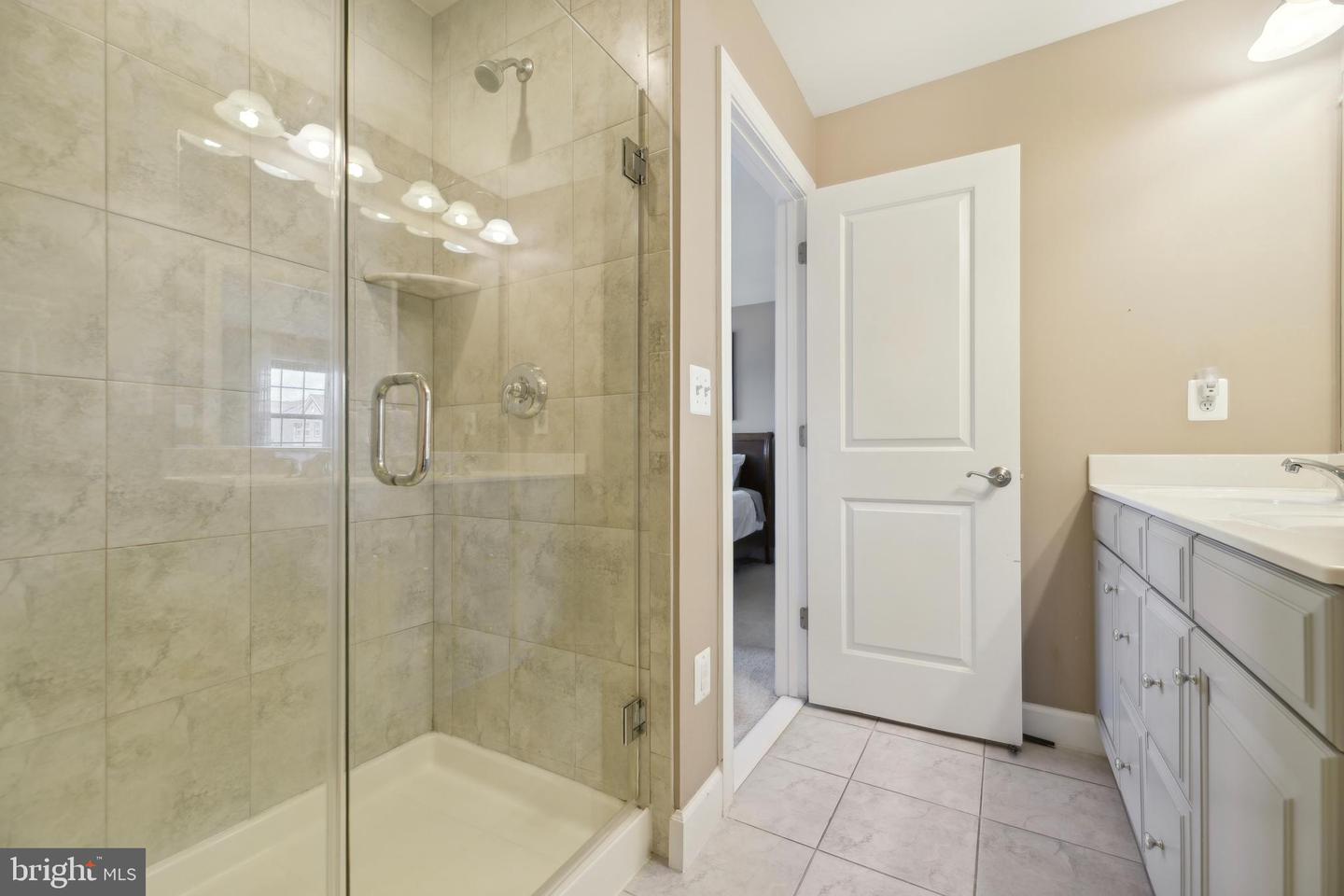 10723 CALEDONIA MEADOW DR, MANASSAS, Virginia 20112, 2 Bedrooms Bedrooms, ,2 BathroomsBathrooms,Residential,For sale,10723 CALEDONIA MEADOW DR,VAPW2093836 MLS # VAPW2093836
