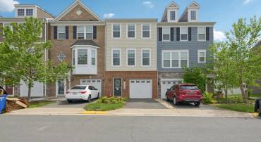 10723 CALEDONIA MEADOW DR, MANASSAS, Virginia 20112, 2 Bedrooms Bedrooms, ,2 BathroomsBathrooms,Residential,For sale,10723 CALEDONIA MEADOW DR,VAPW2093836 MLS # VAPW2093836