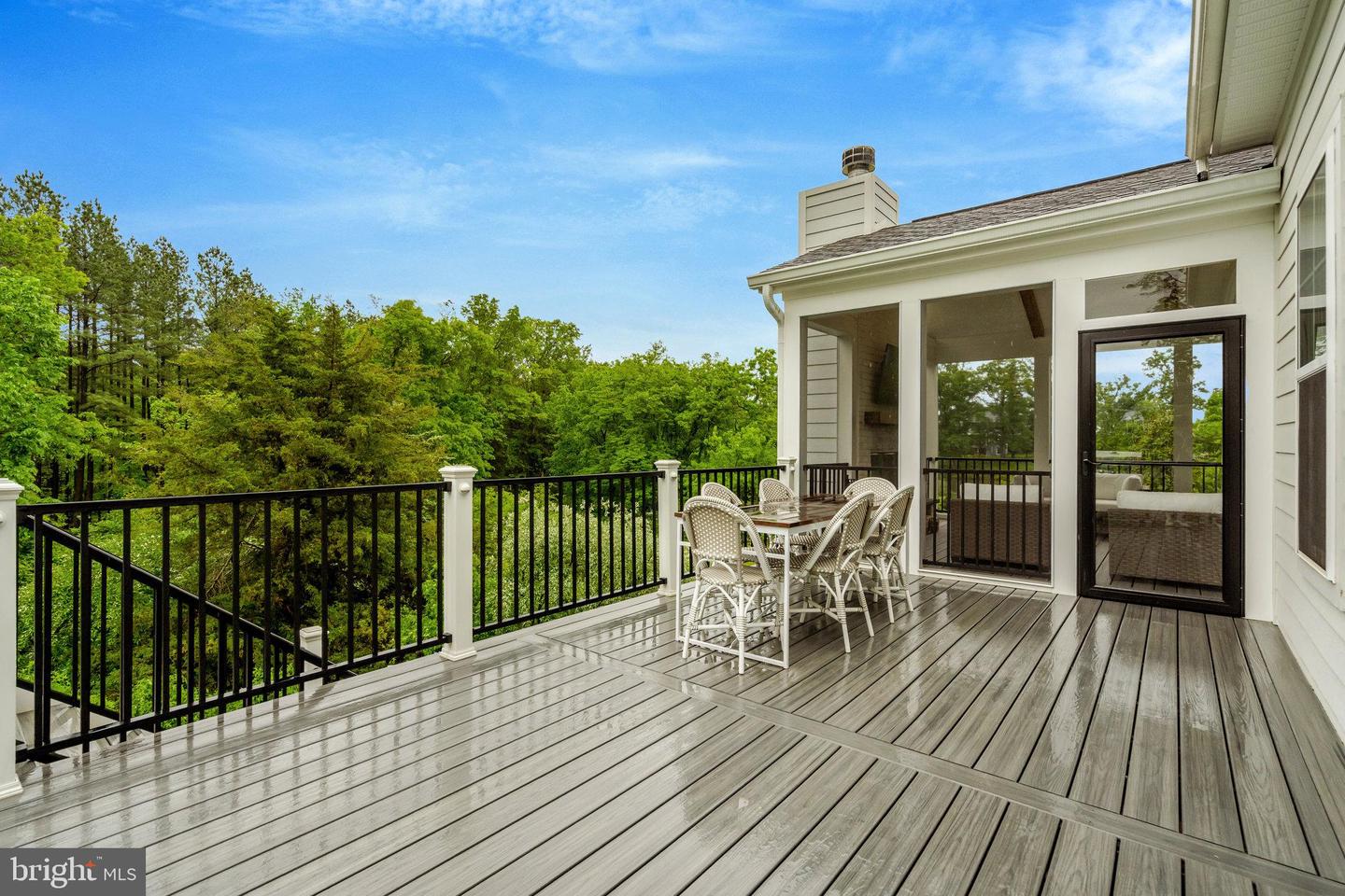 40928 ARCADIAN POND CT, ALDIE, Virginia 20105, 6 Bedrooms Bedrooms, ,5 BathroomsBathrooms,Residential,For sale,40928 ARCADIAN POND CT,VALO2095380 MLS # VALO2095380